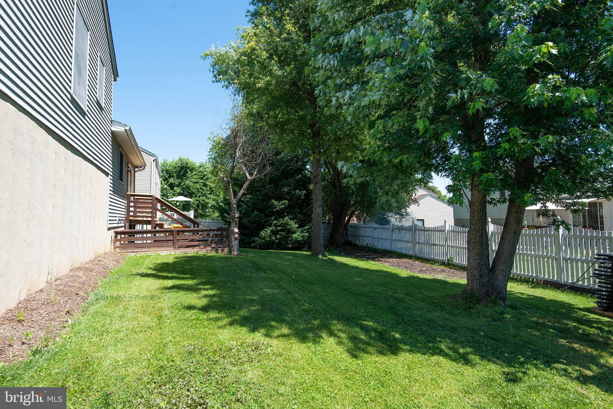 DELMONT STATION - Residential