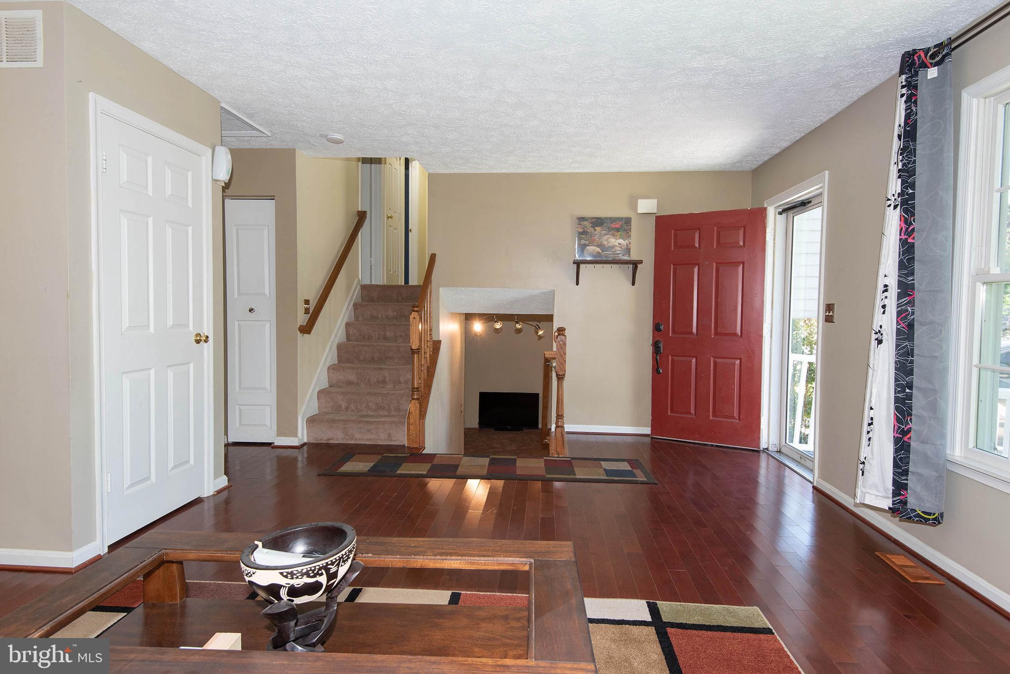 DELMONT STATION - Residential