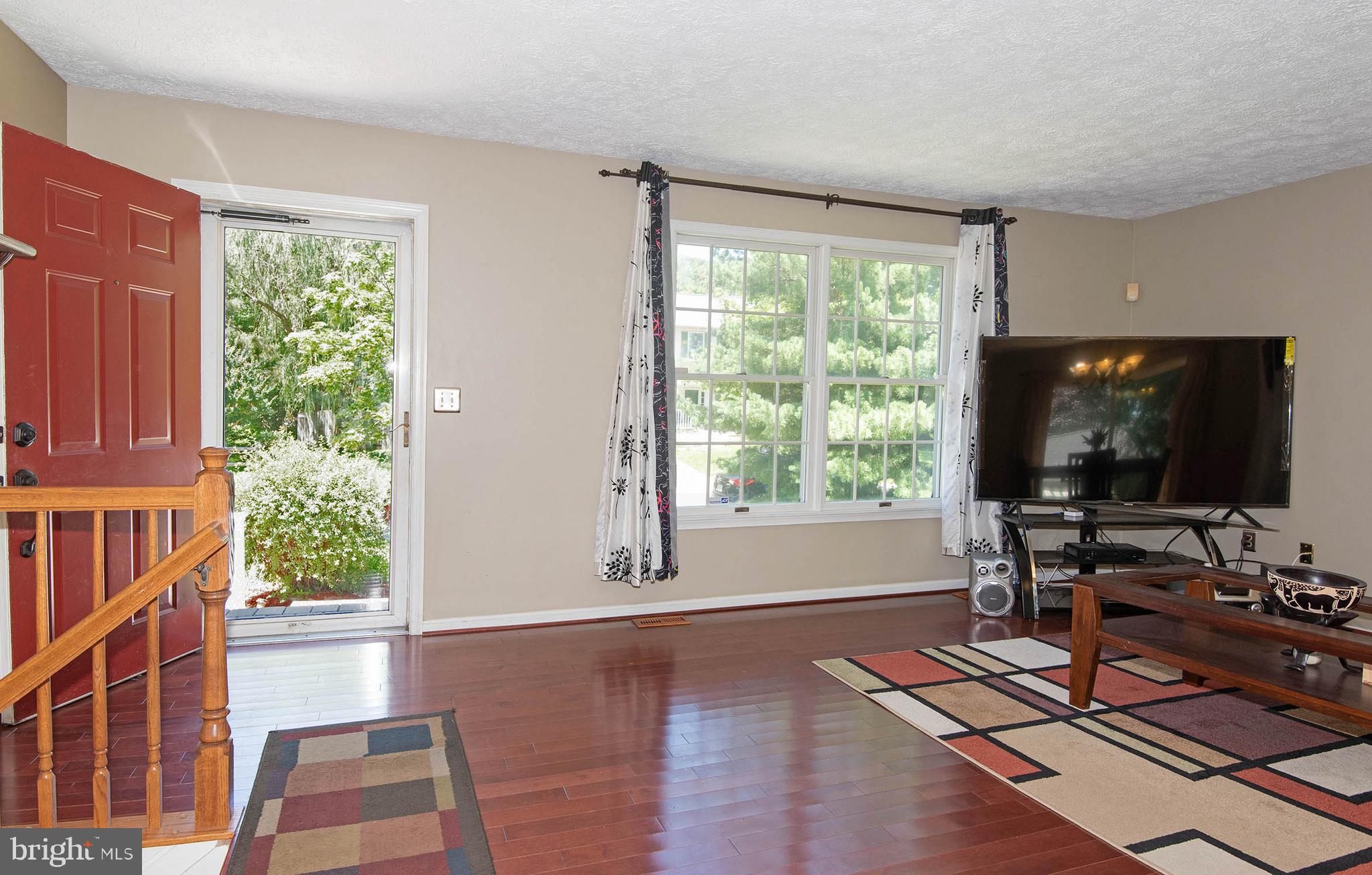 DELMONT STATION - Residential