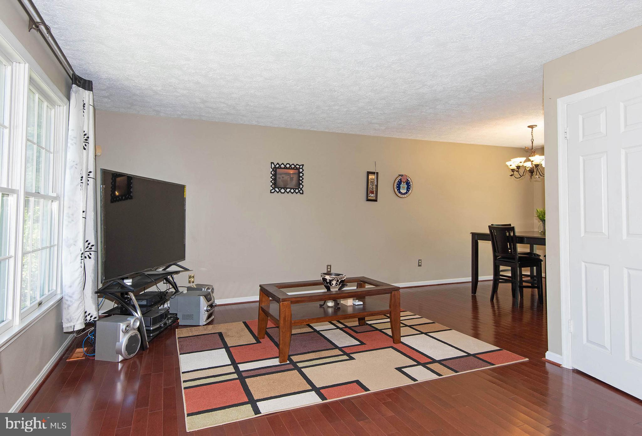 DELMONT STATION - Residential