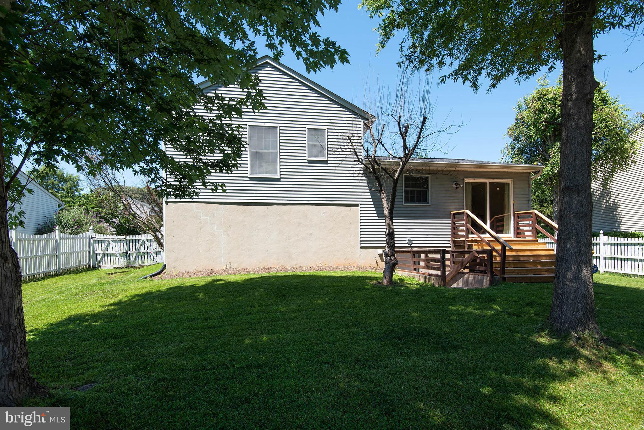 DELMONT STATION - Residential