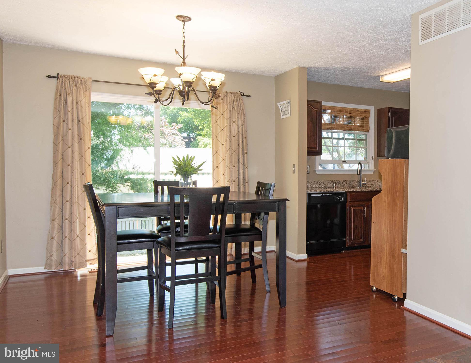 DELMONT STATION - Residential