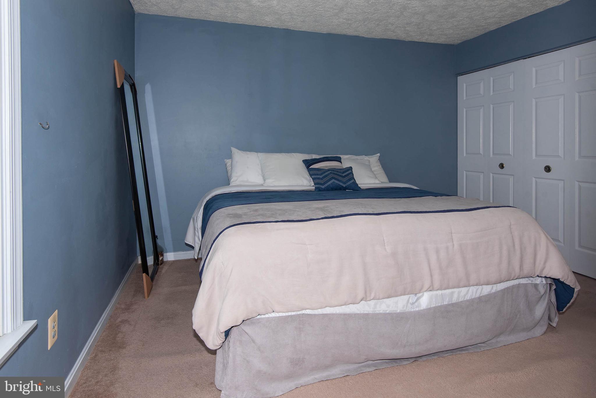 DELMONT STATION - Residential