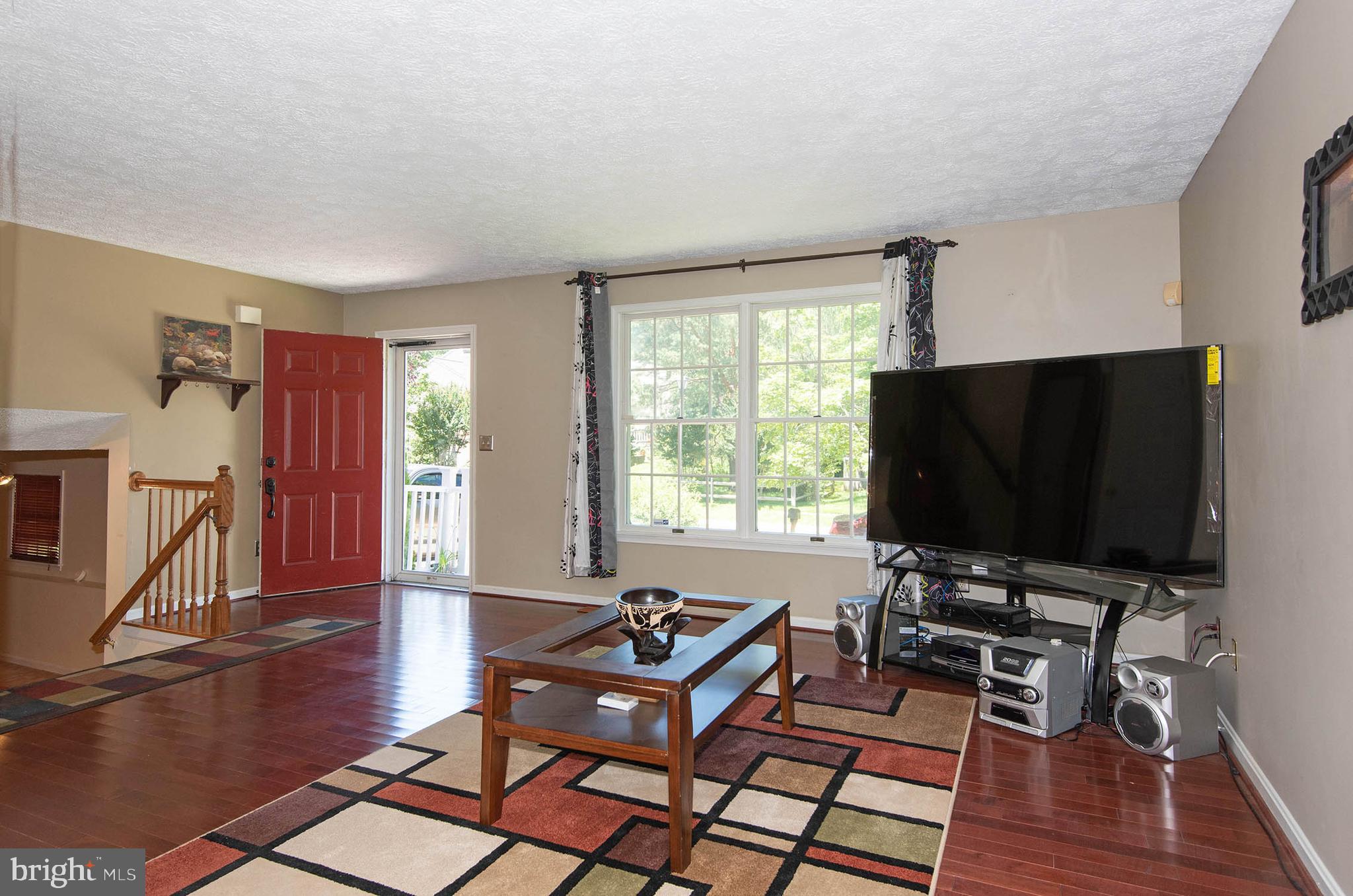 DELMONT STATION - Residential