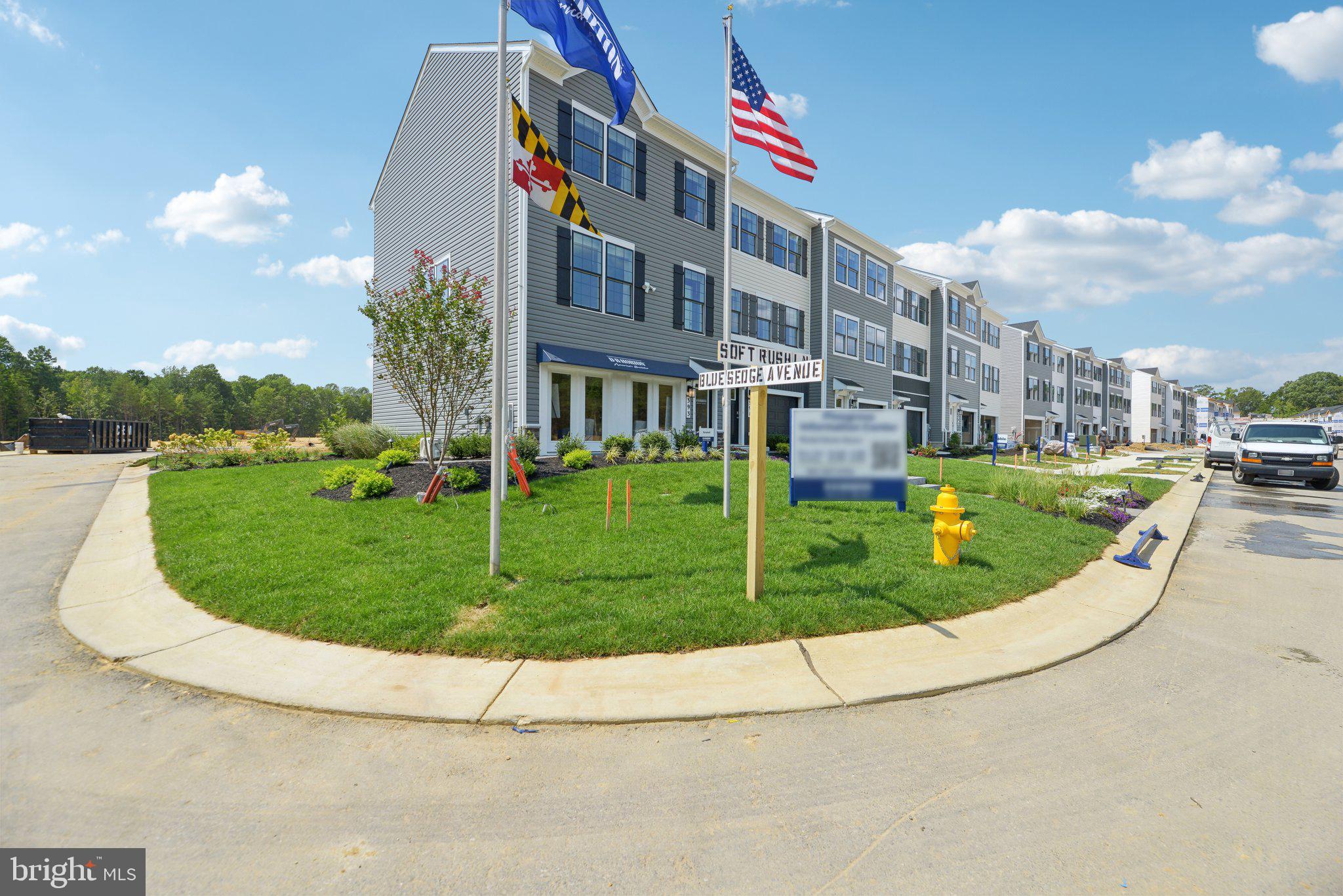 PINEGROVE - Residential