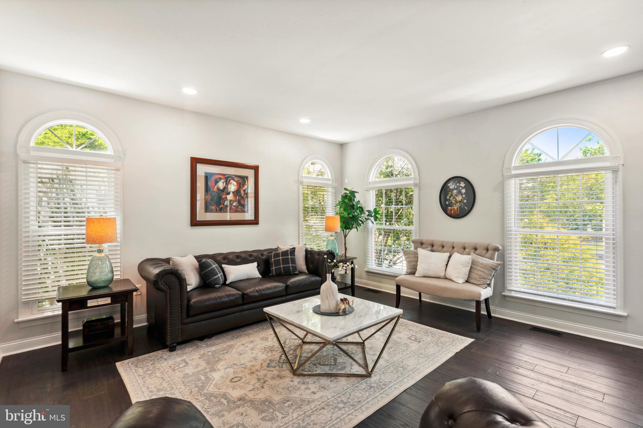 THE RESERVE - Residential