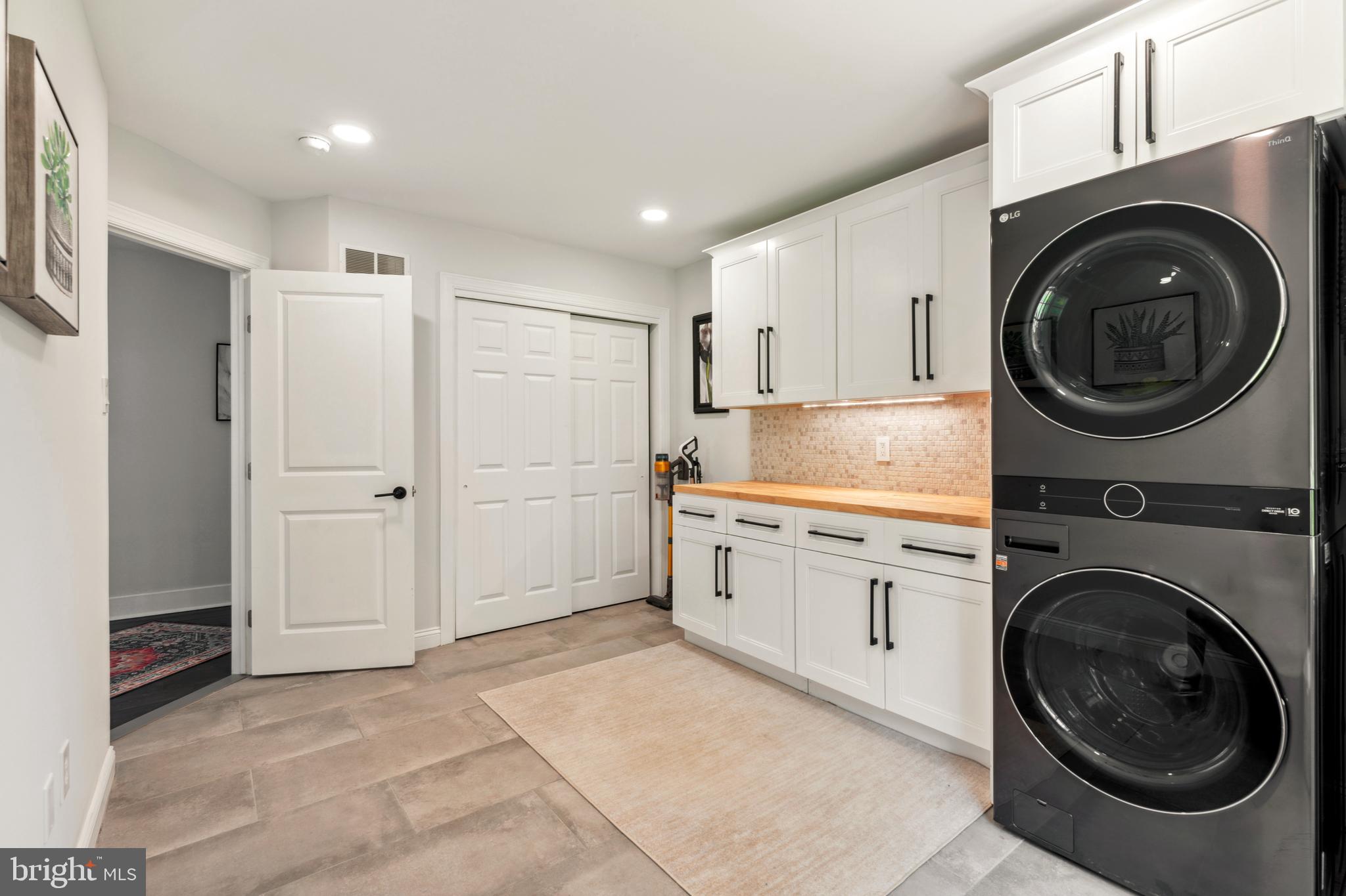 THE RESERVE - Residential