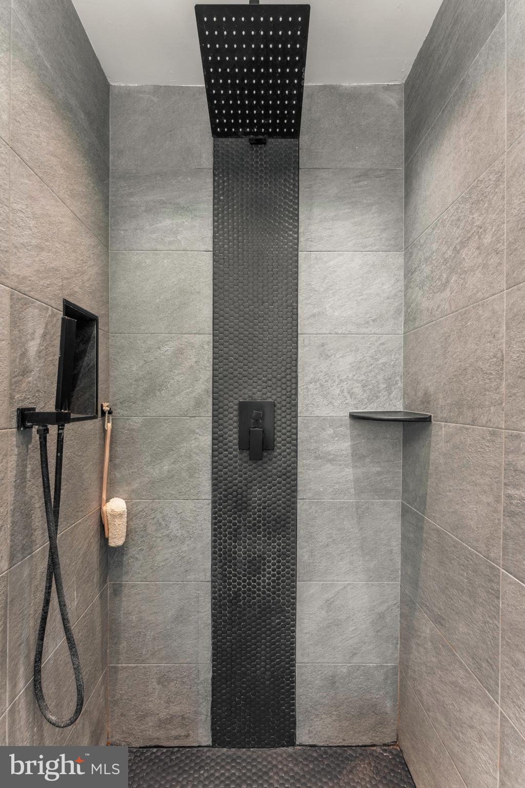 THE RESERVE - Residential