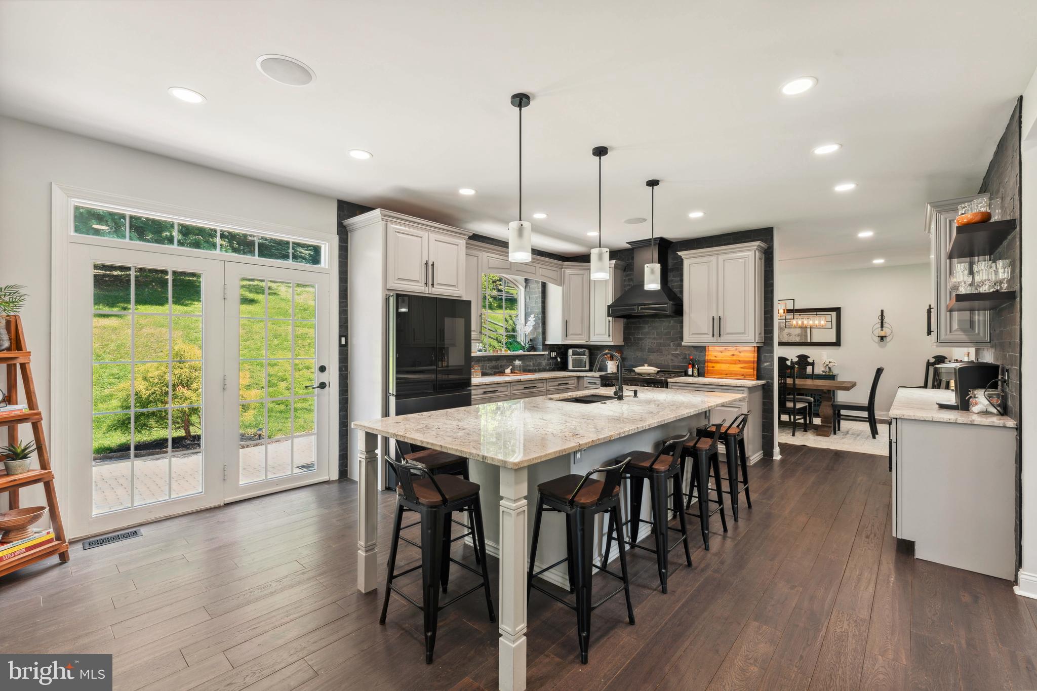 THE RESERVE - Residential