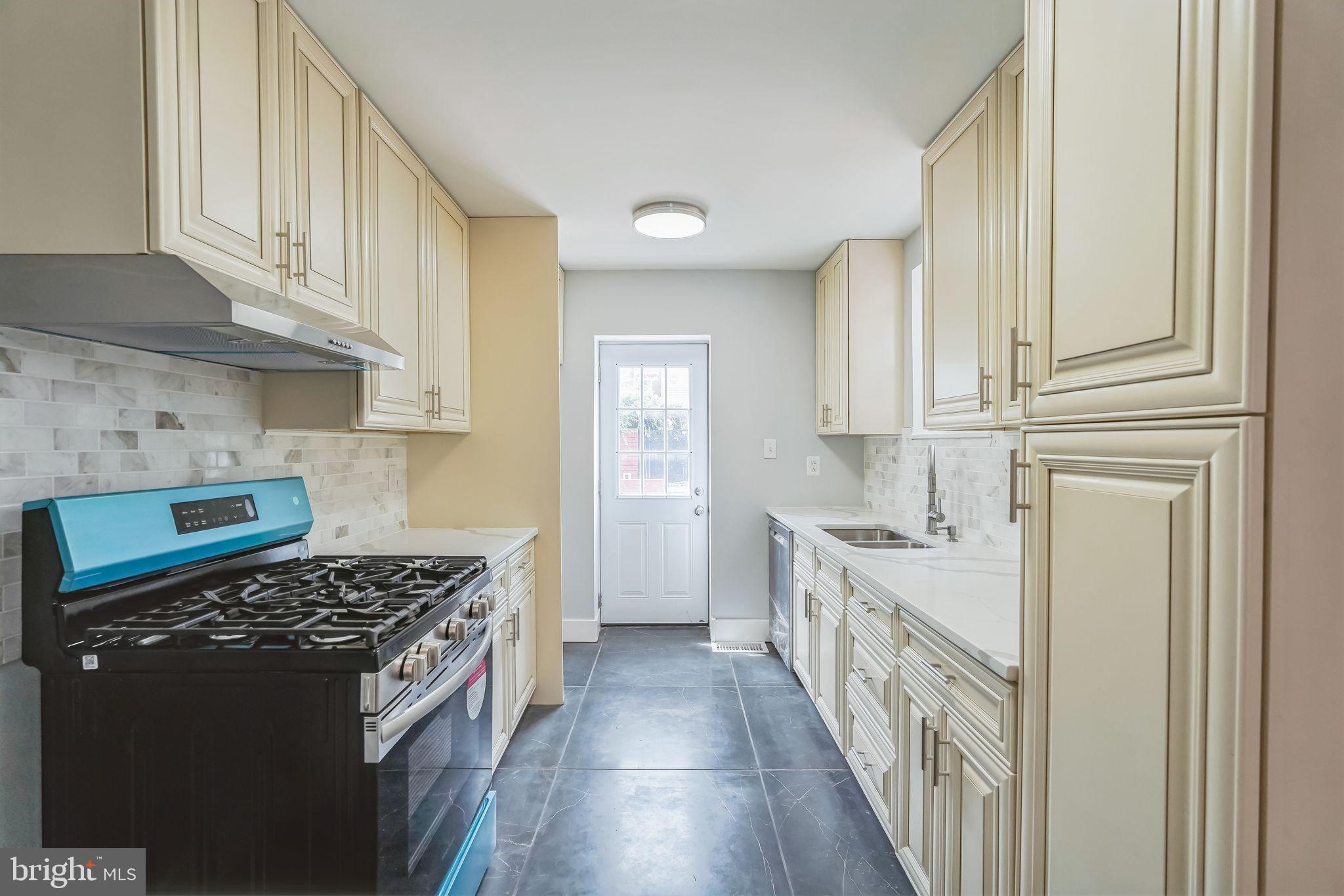 FISHTOWN - Residential