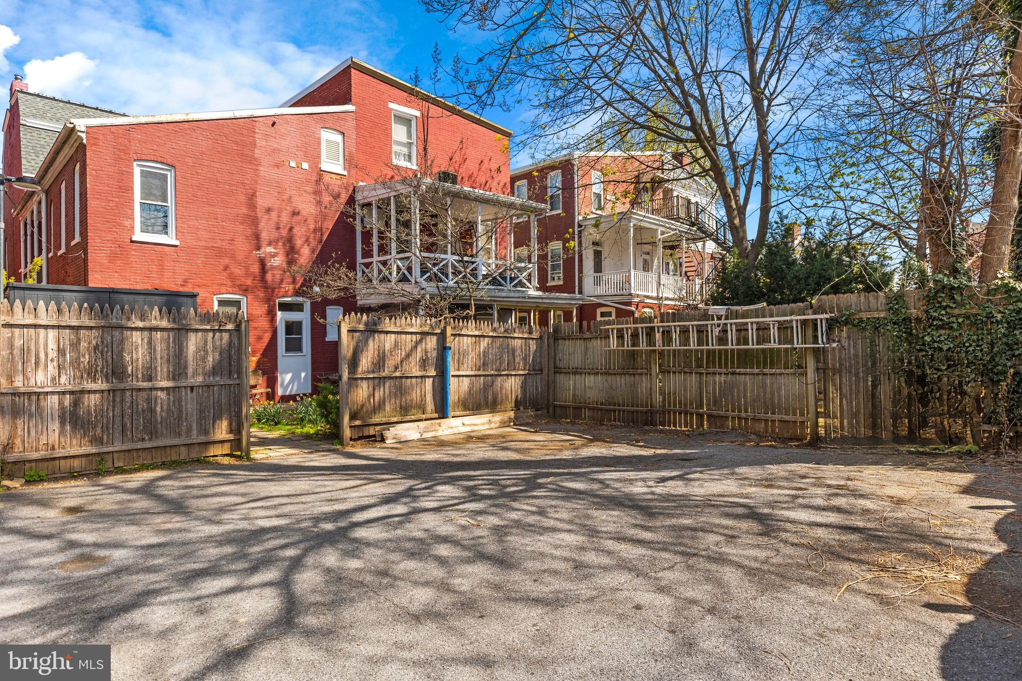 MUSSER PARK - Residential Income