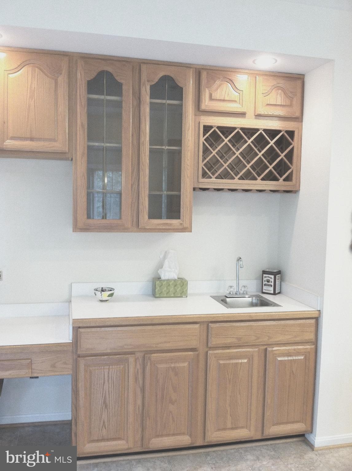 POTOMAC LAKES - Residential Lease