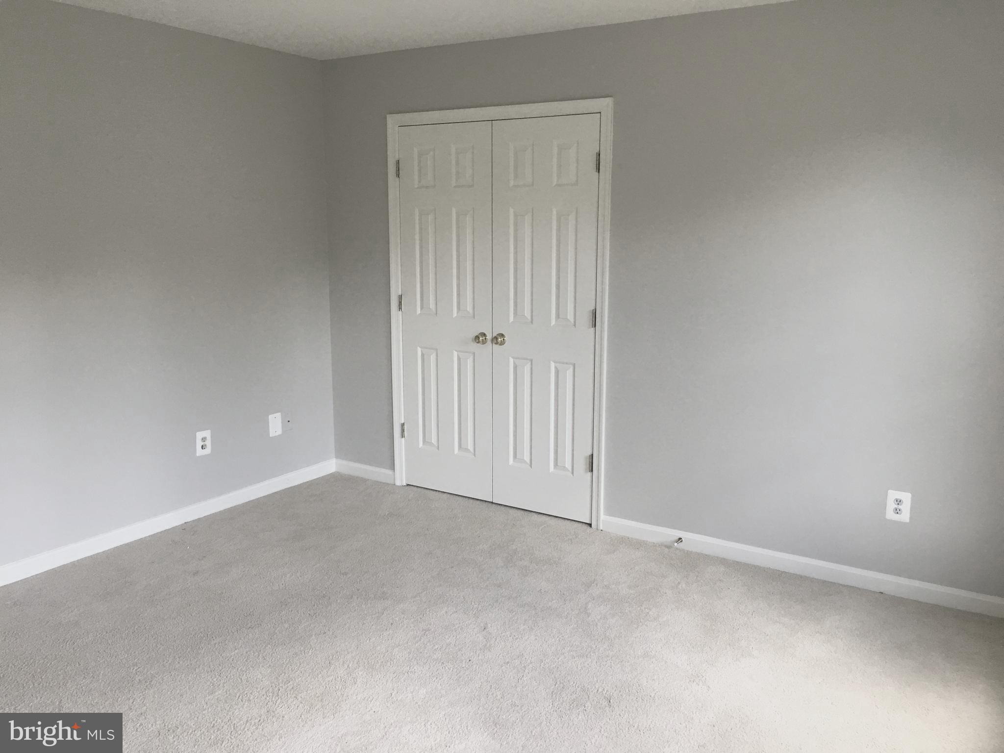 POTOMAC LAKES - Residential Lease