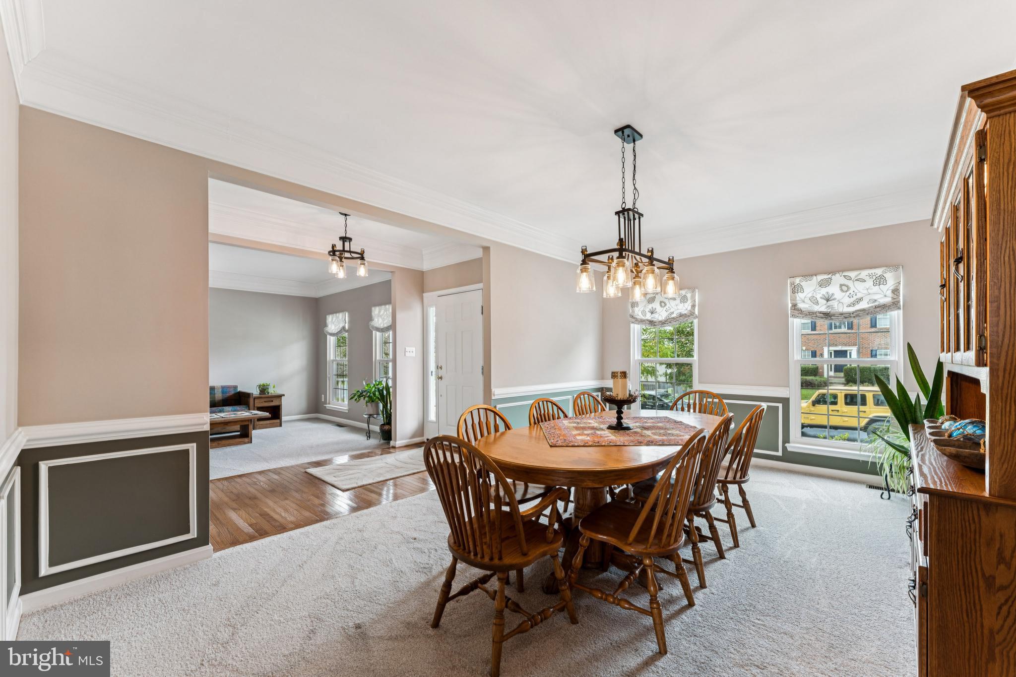 KINGS CROSSING - Residential