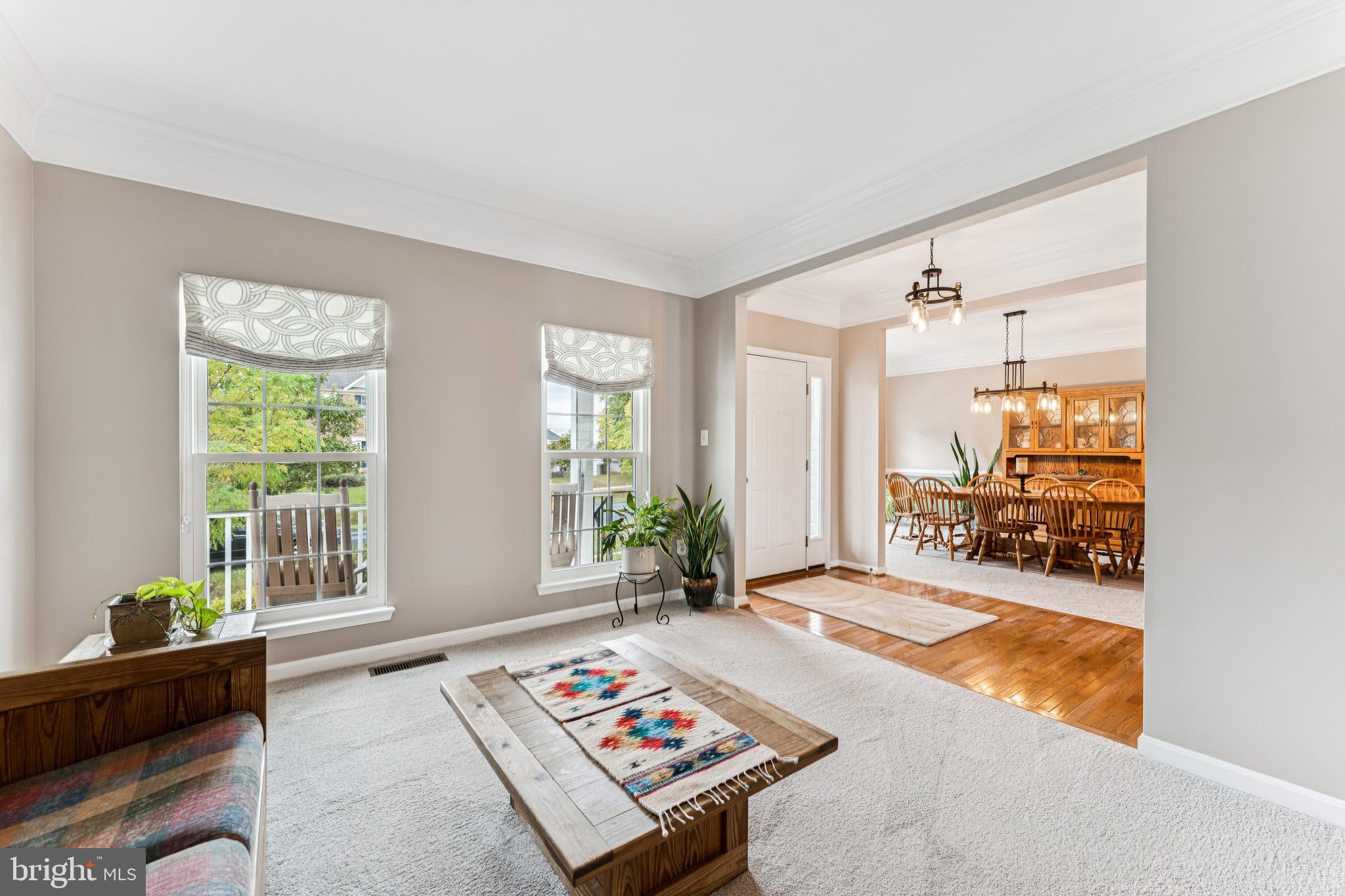 KINGS CROSSING - Residential