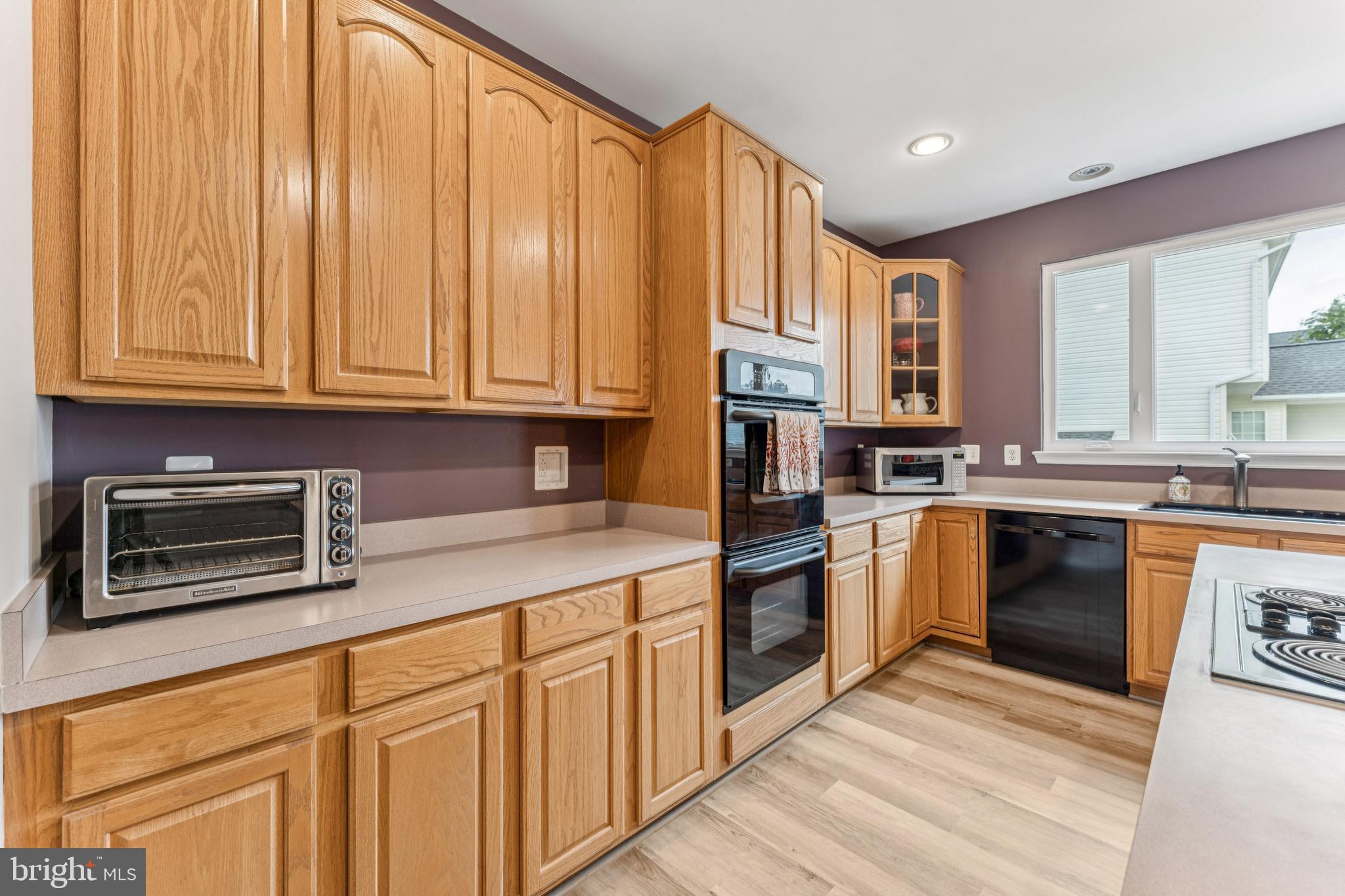 KINGS CROSSING - Residential