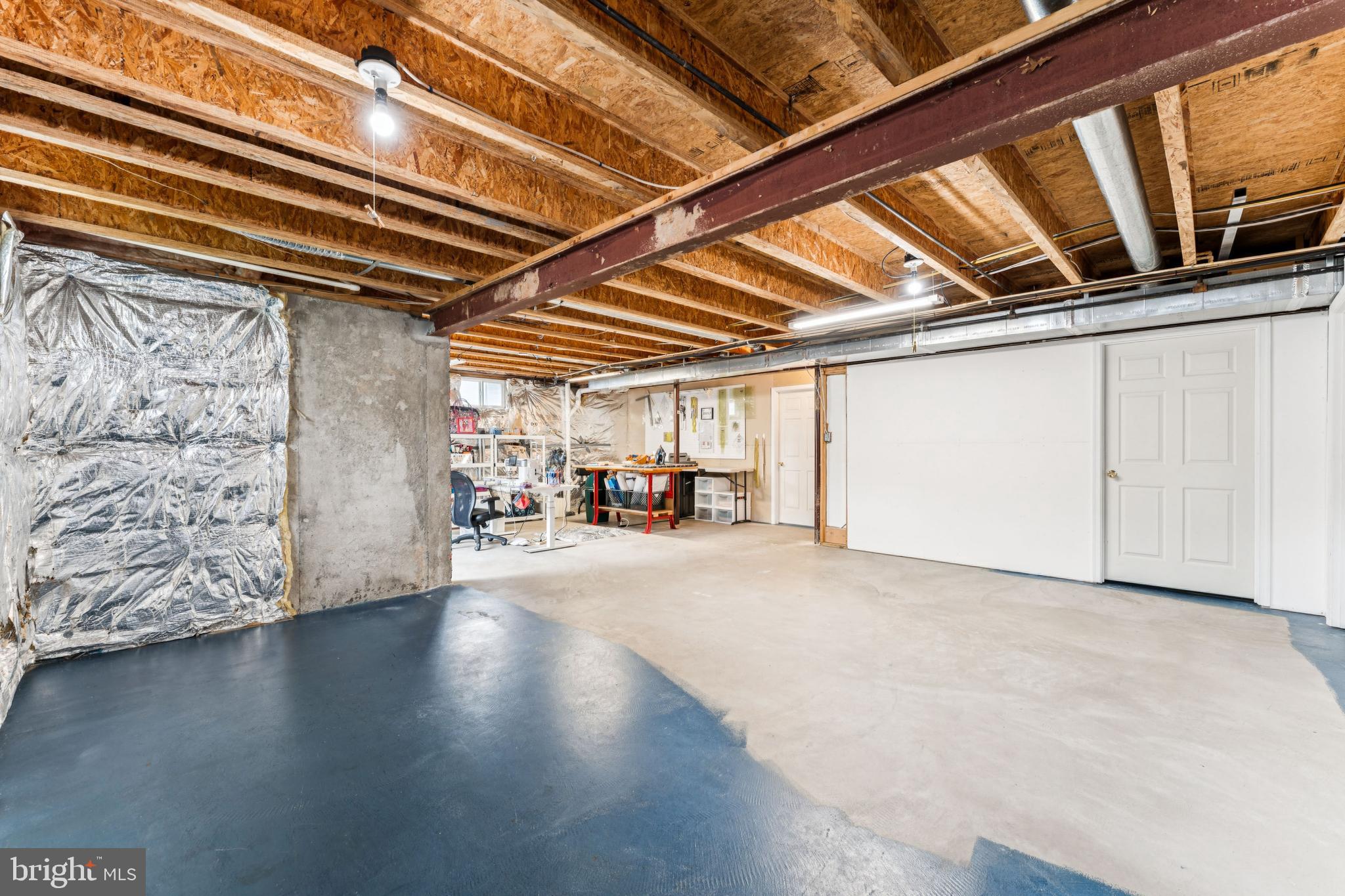 KINGS CROSSING - Residential