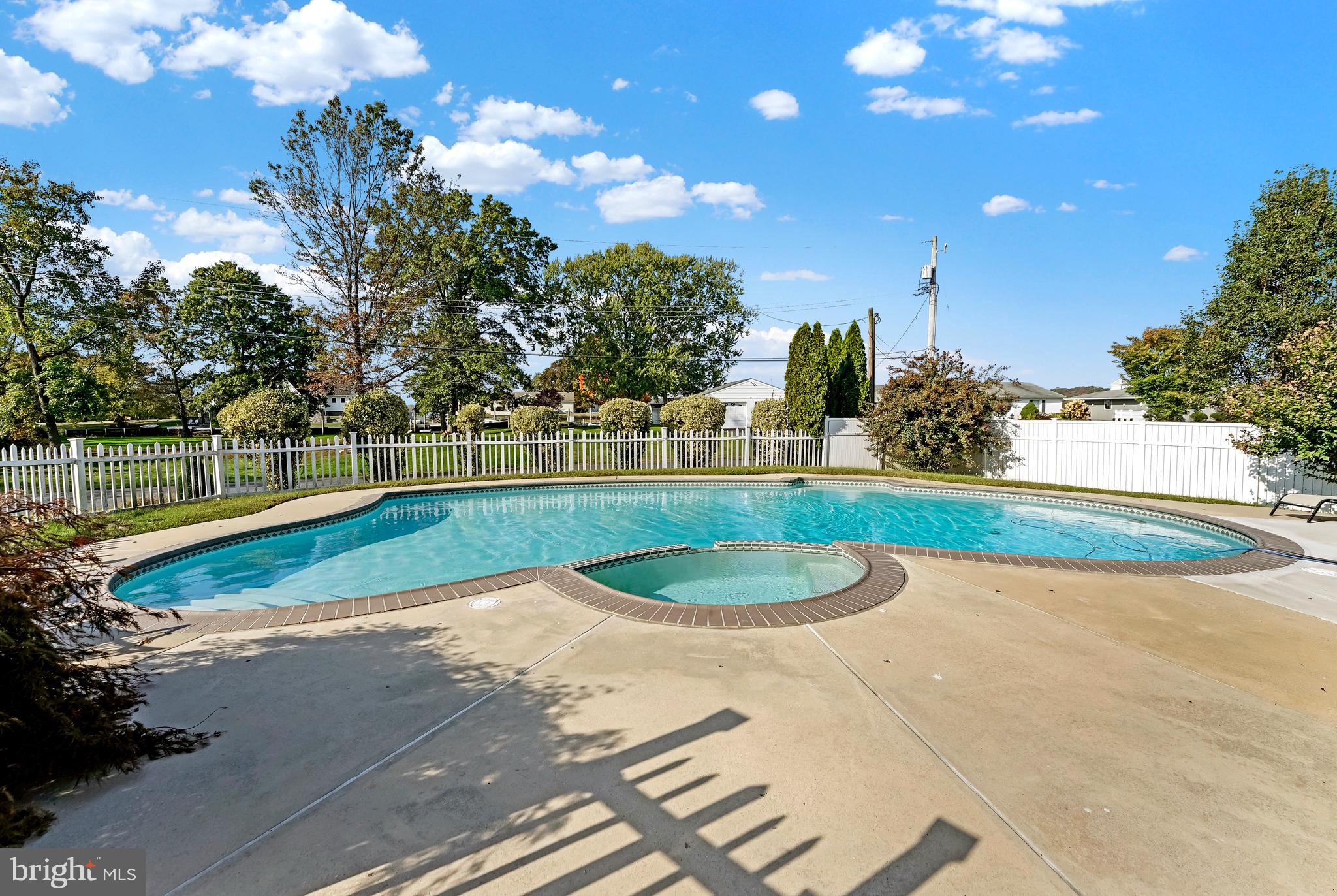 NORTH EAST HARBOURS - Residential