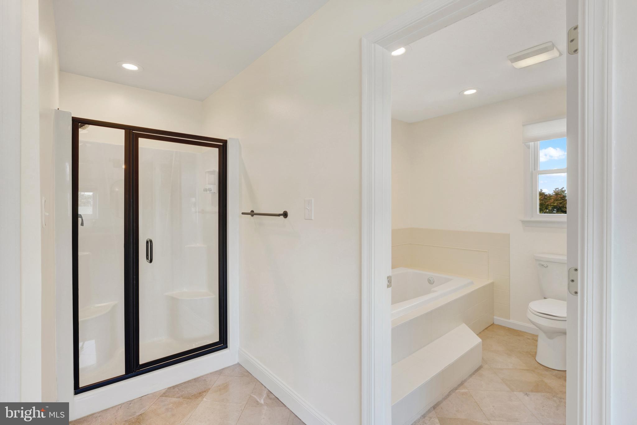 NORTH EAST HARBOURS - Residential