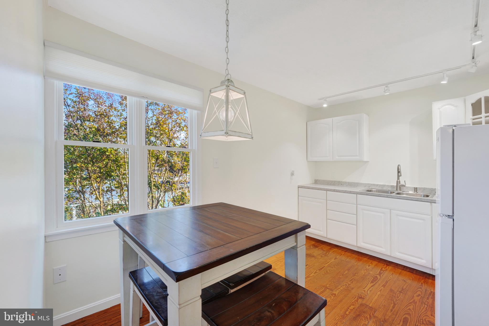 NORTH EAST HARBOURS - Residential