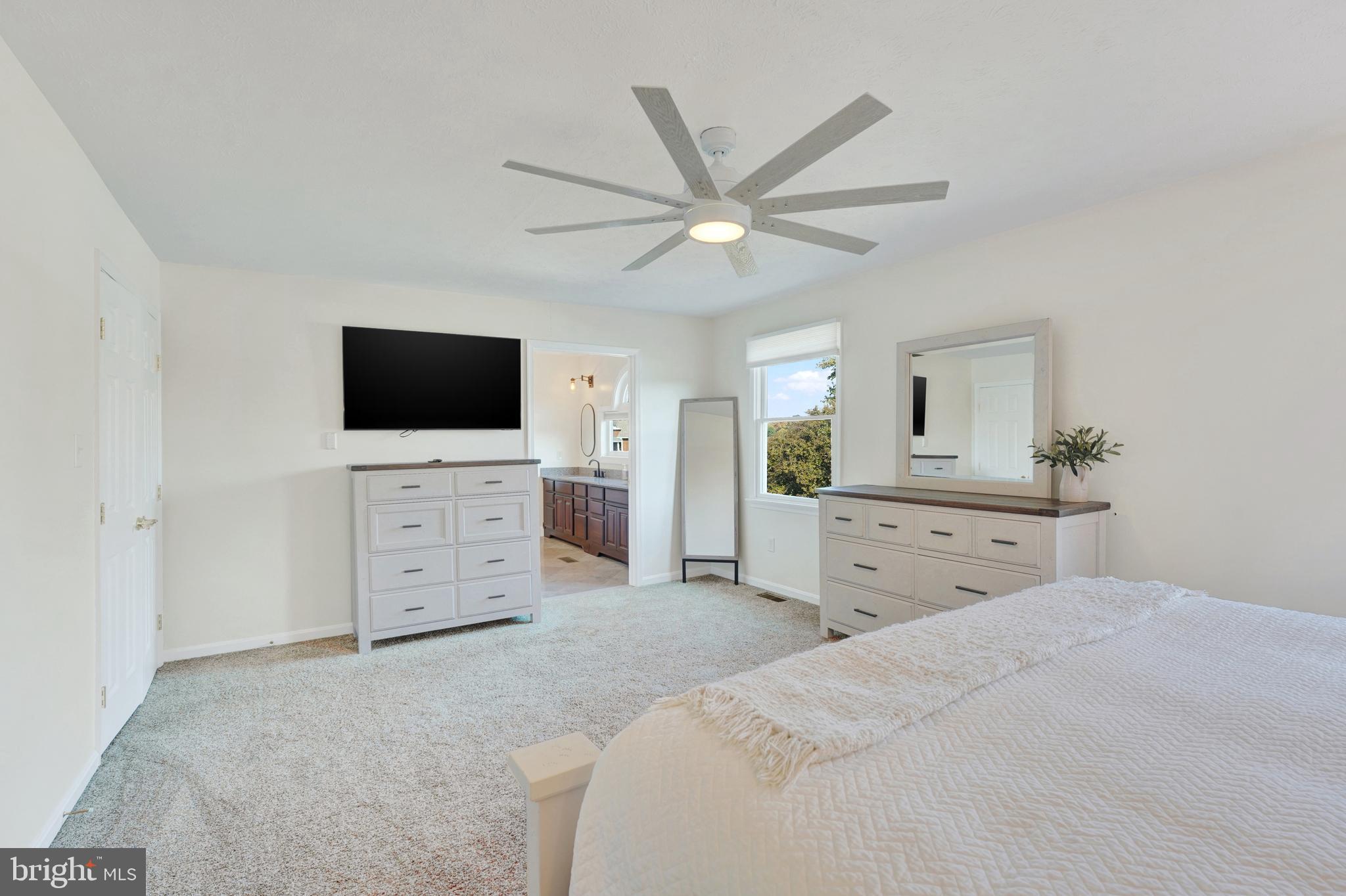 NORTH EAST HARBOURS - Residential