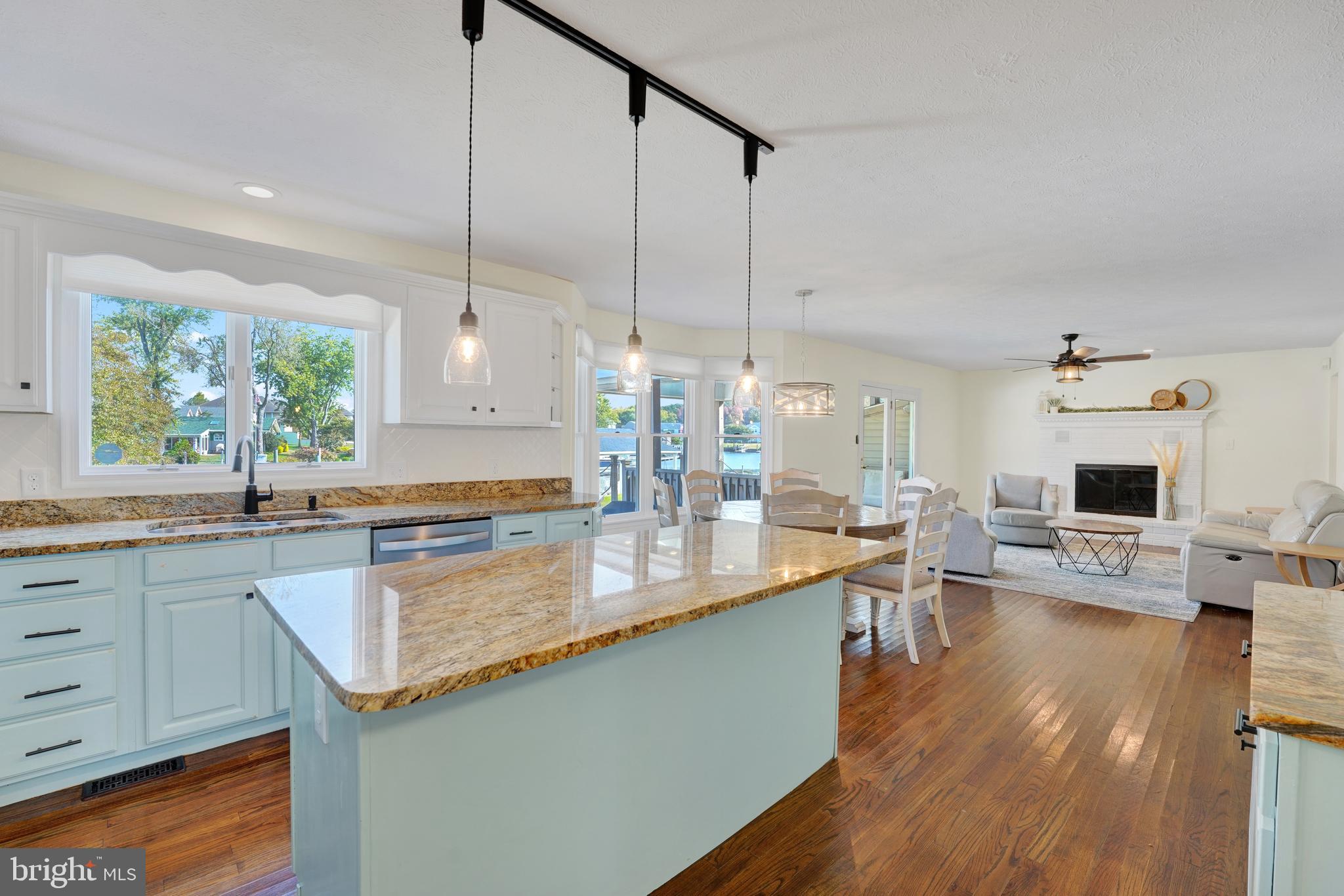 NORTH EAST HARBOURS - Residential