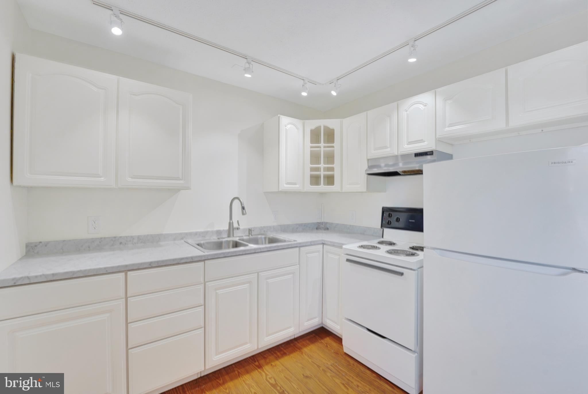 NORTH EAST HARBOURS - Residential