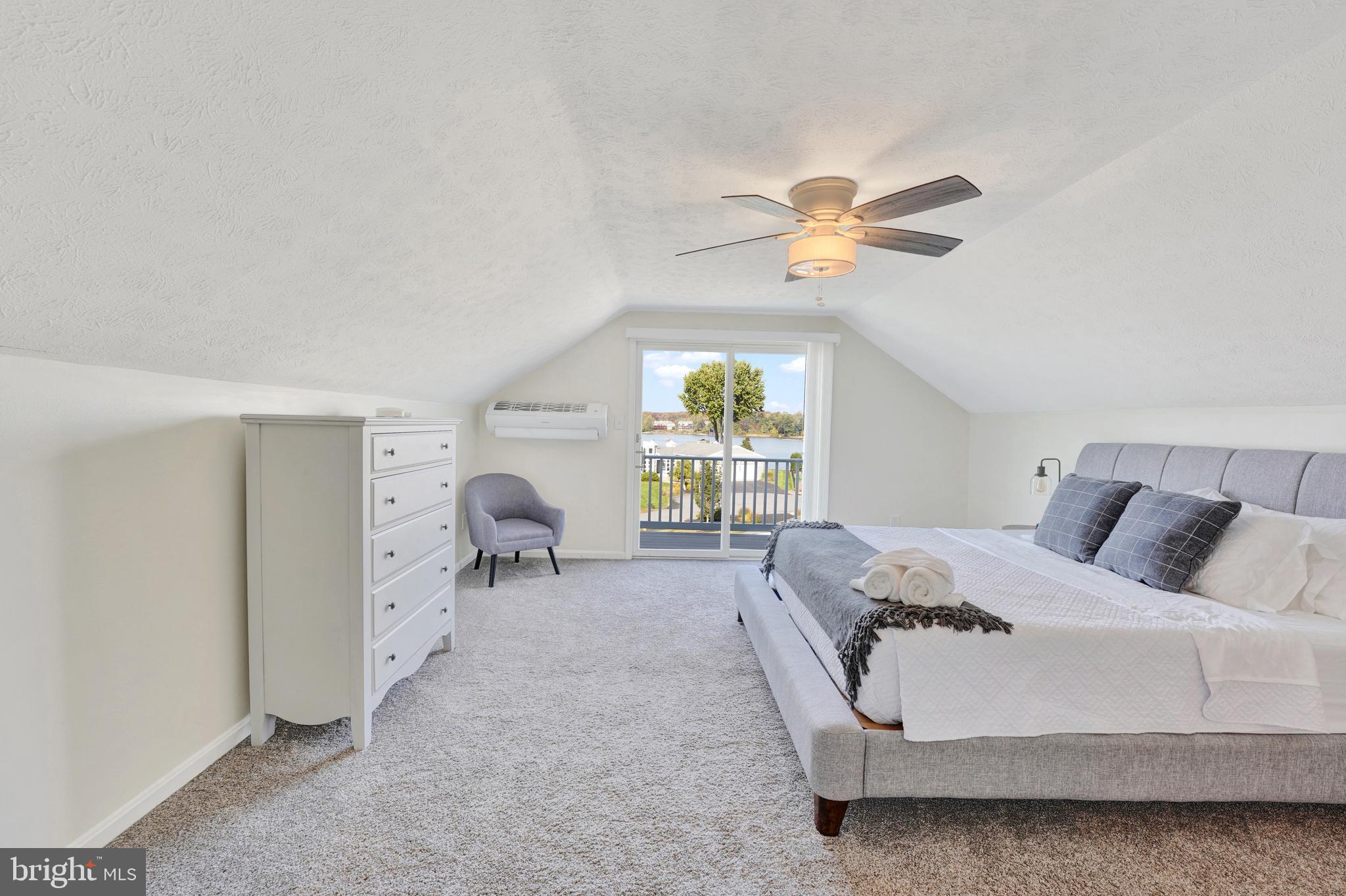 NORTH EAST HARBOURS - Residential