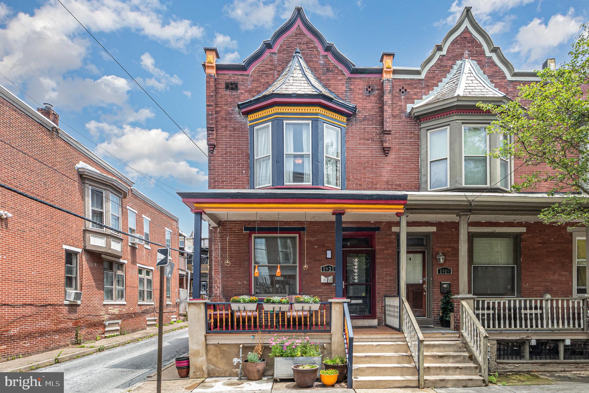 1921 PENN STREET