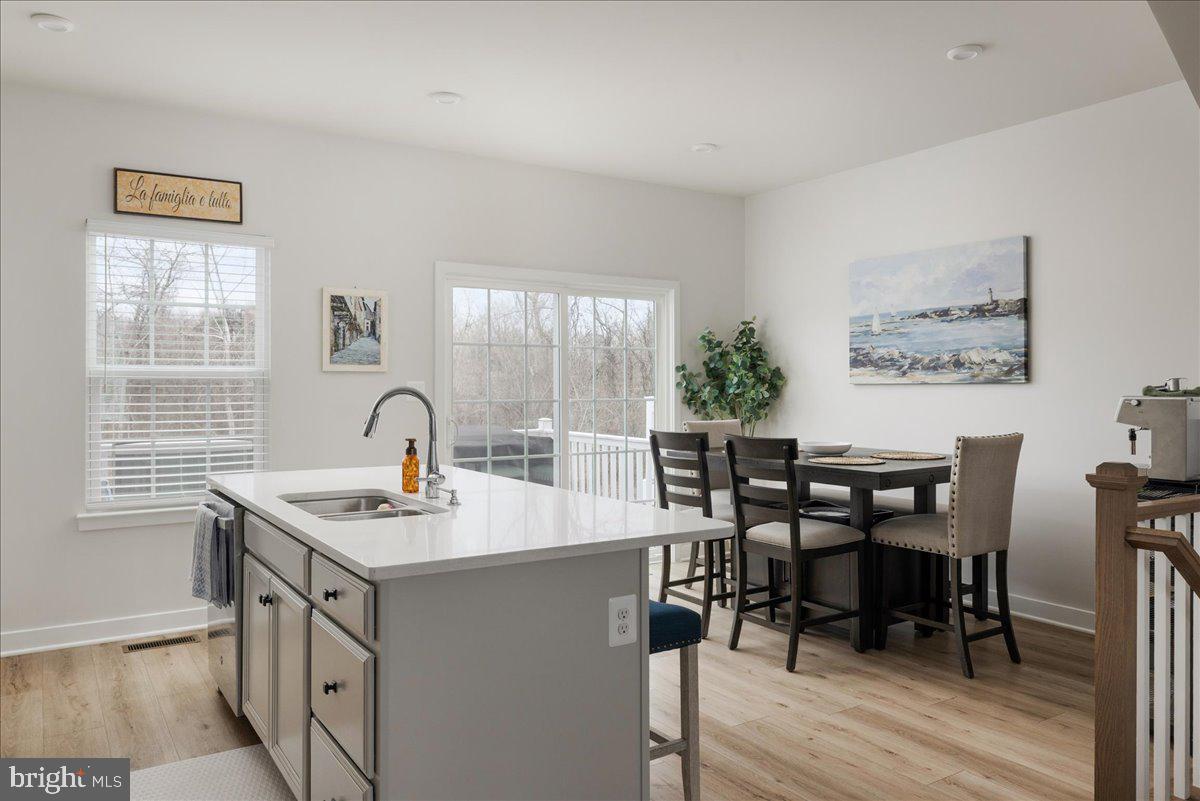 MADISON STATION - Residential