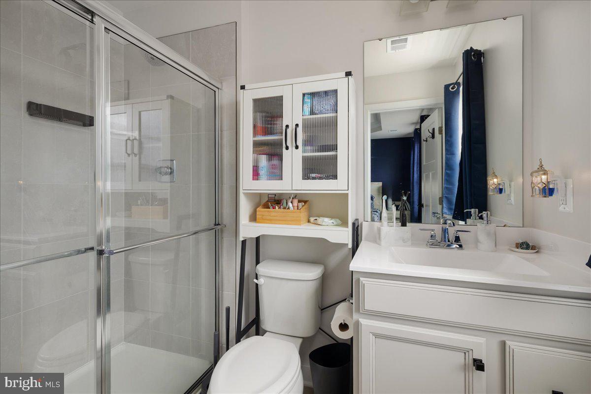 MADISON STATION - Residential