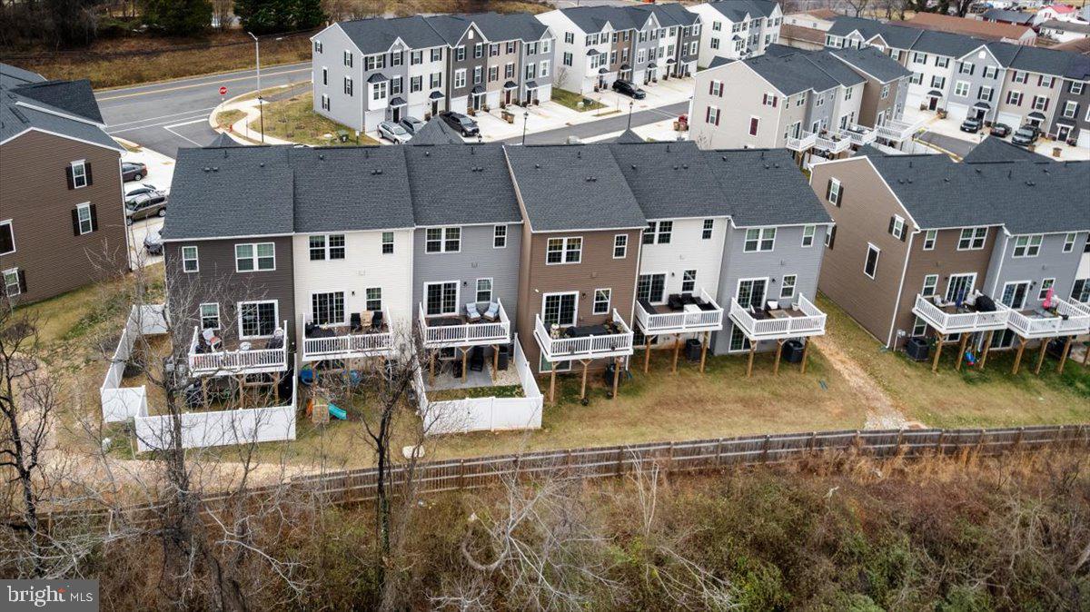 MADISON STATION - Residential