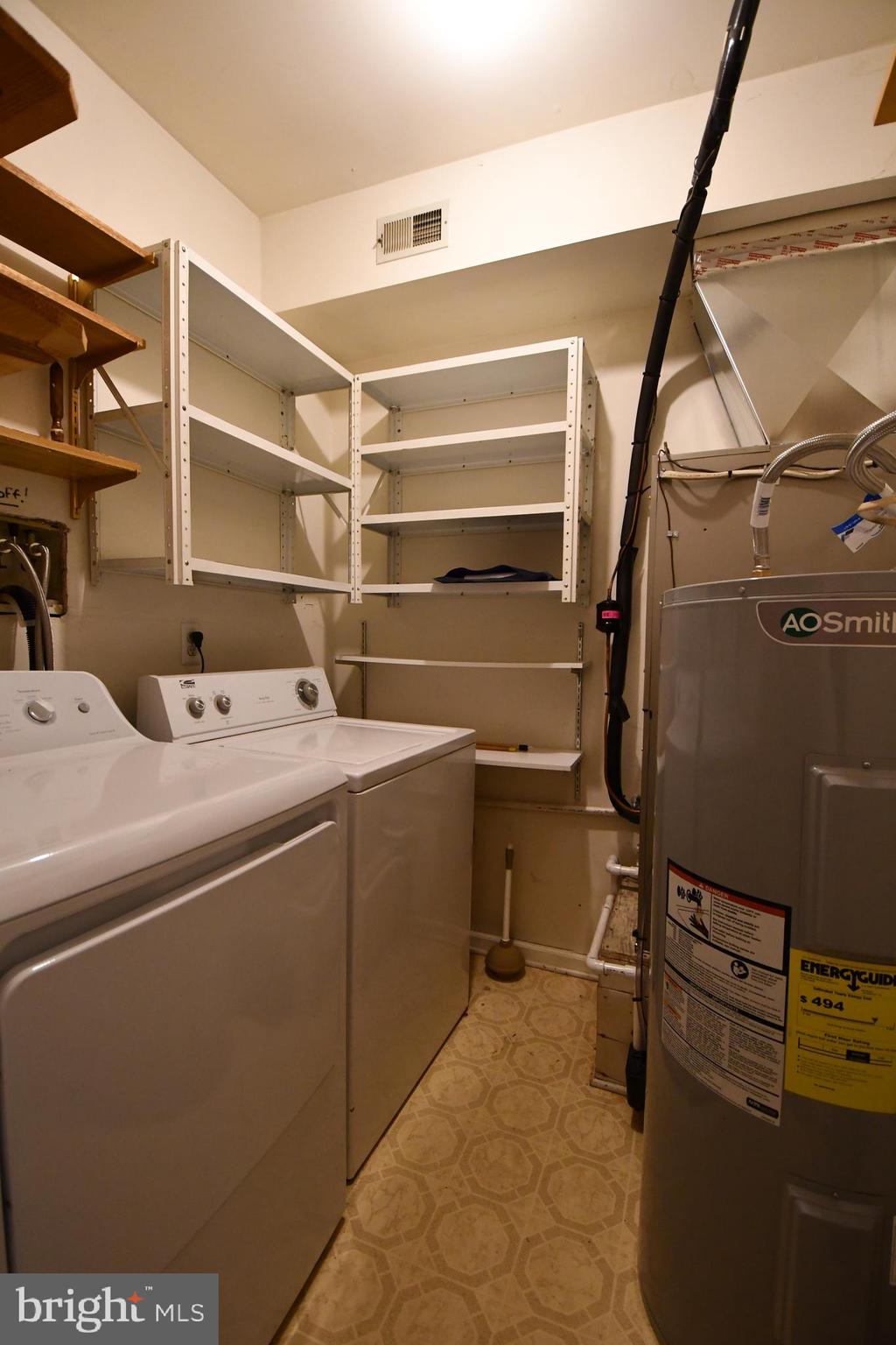 COMMONS OF MIDDLET - Residential