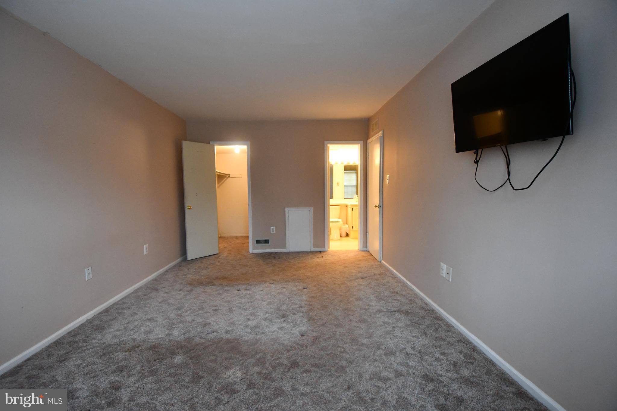 COMMONS OF MIDDLET - Residential