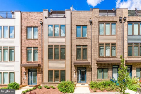 Photo of 8269 Front Loop, ROCKVILLE, MD 20855 (MLS # MDMC2255664)