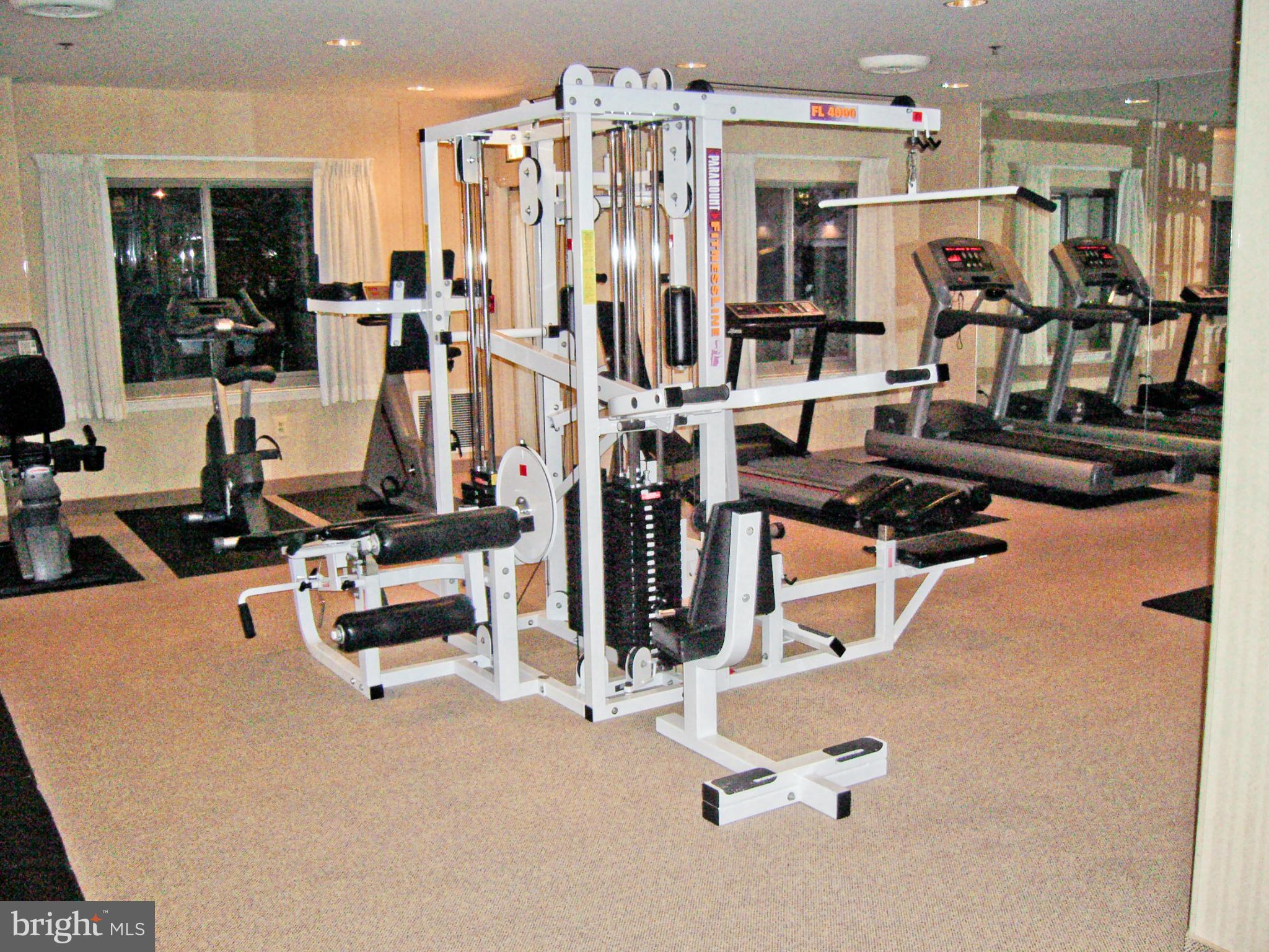 BALLSTON PARK - Residential Lease