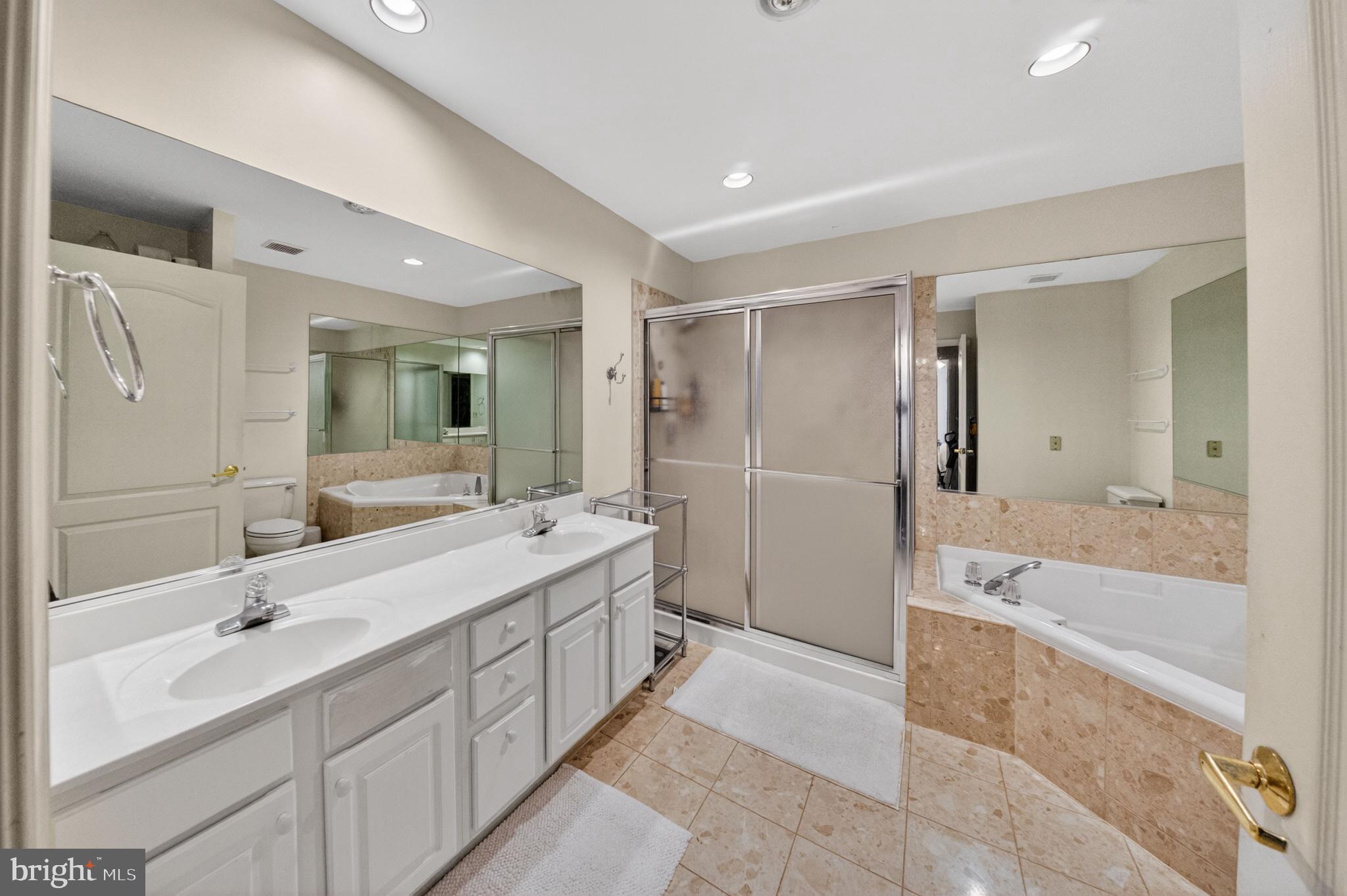 BALLSTON PARK - Residential Lease