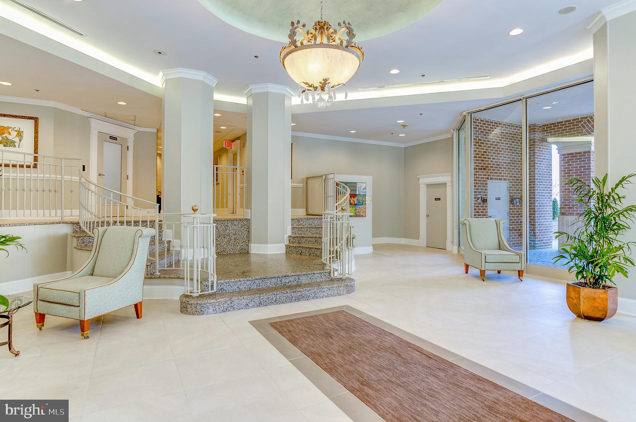 BALLSTON PARK - Residential Lease