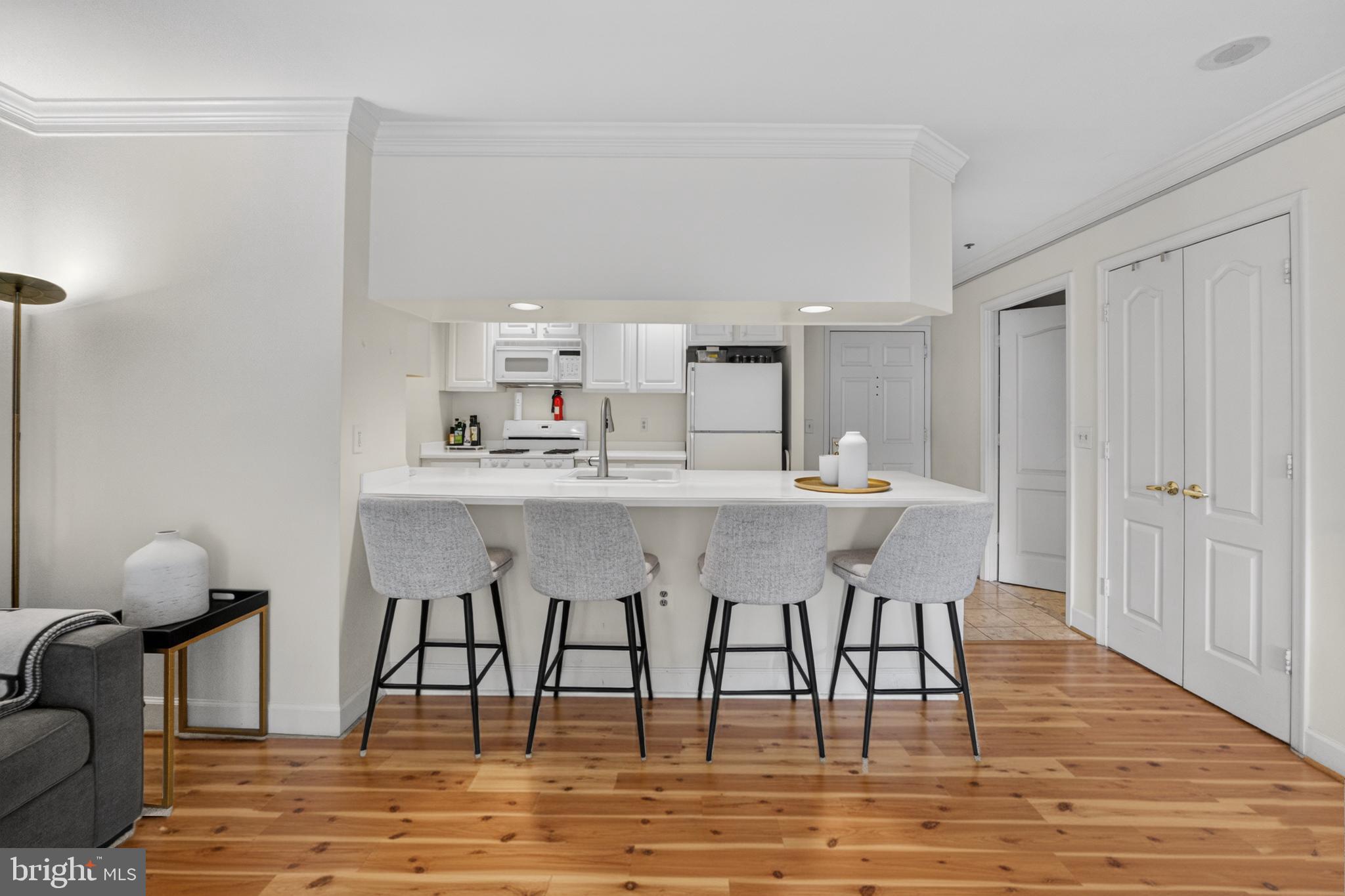 1050 N STUART STREET N 329