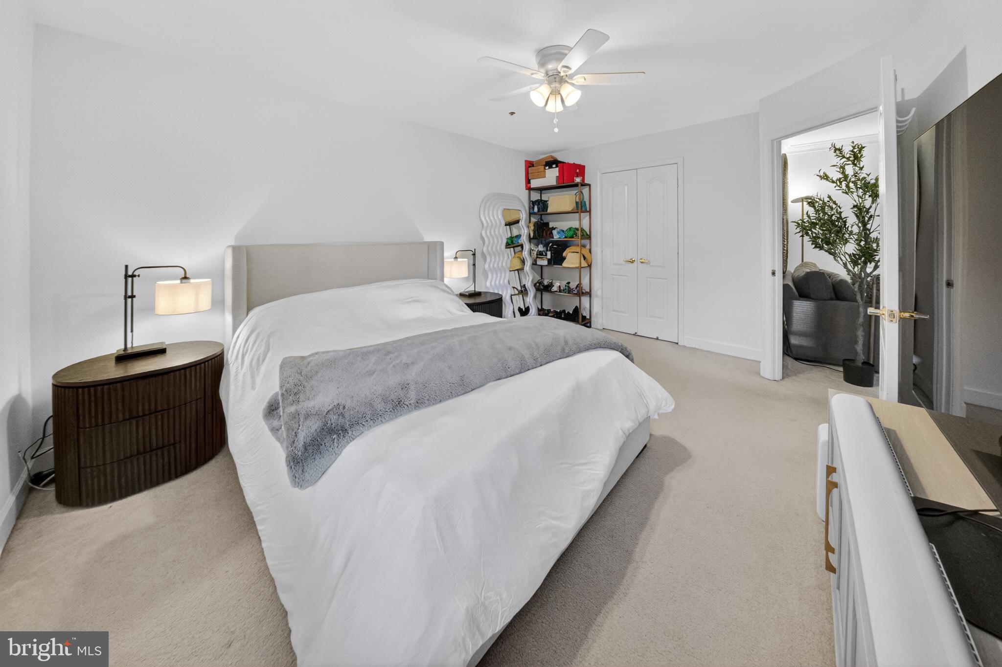 BALLSTON PARK - Residential Lease