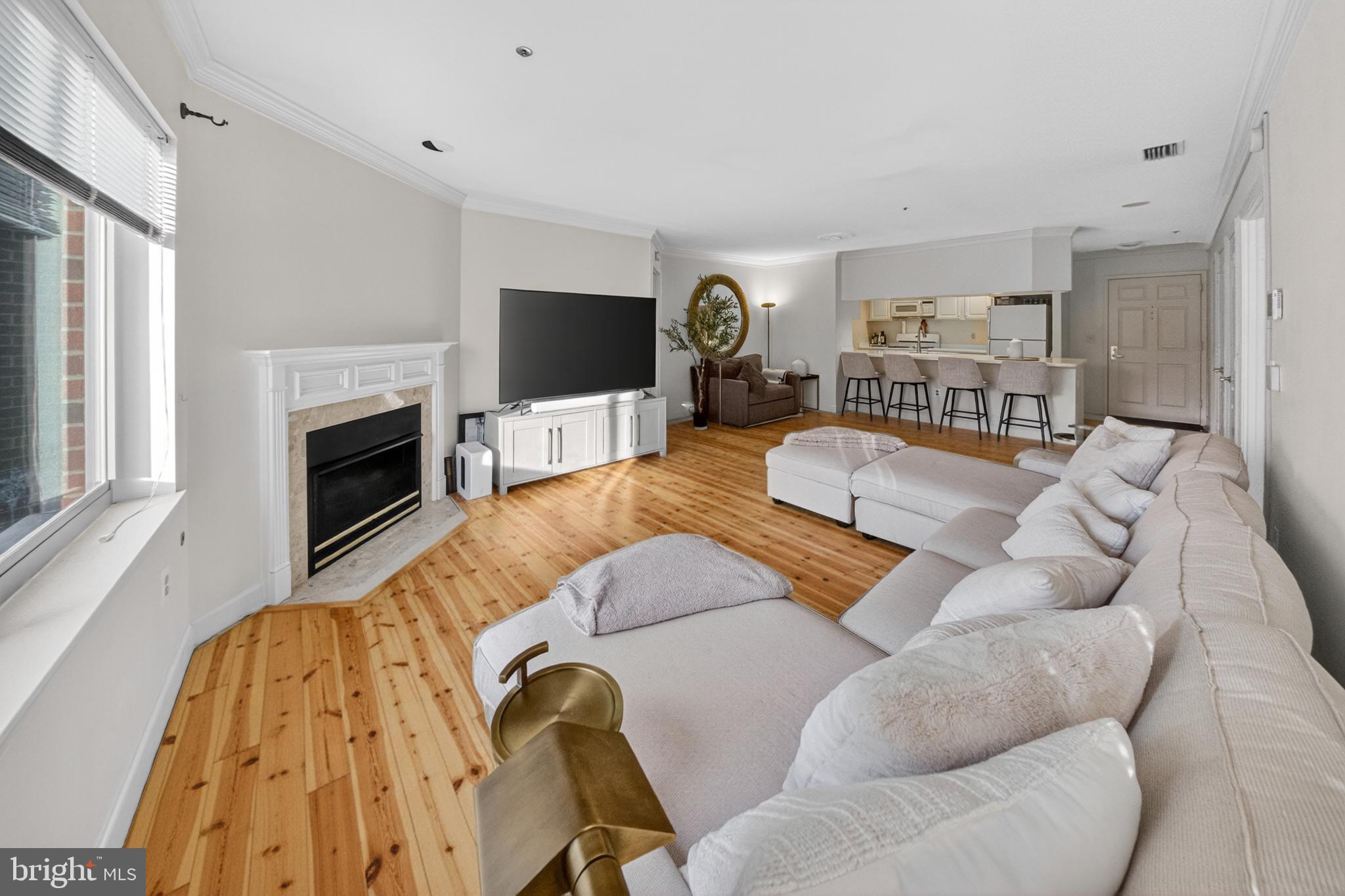 1050 N STUART STREET N 329