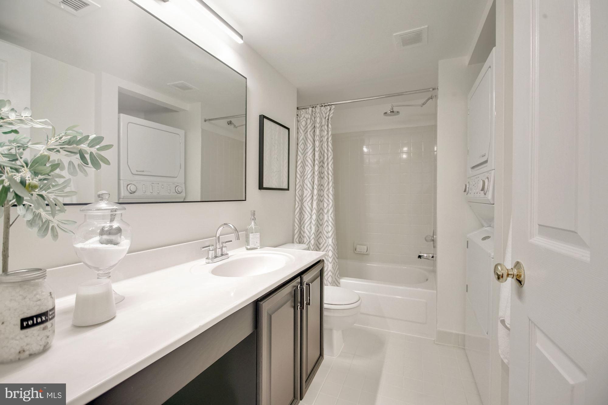 COLECROFT STATION - Residential