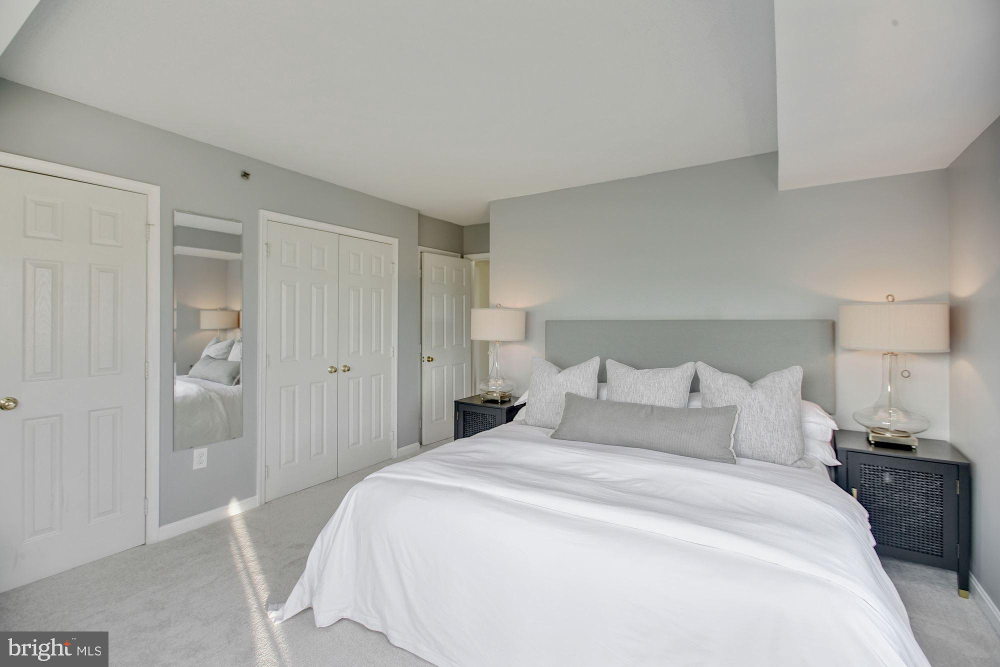 COLECROFT STATION - Residential