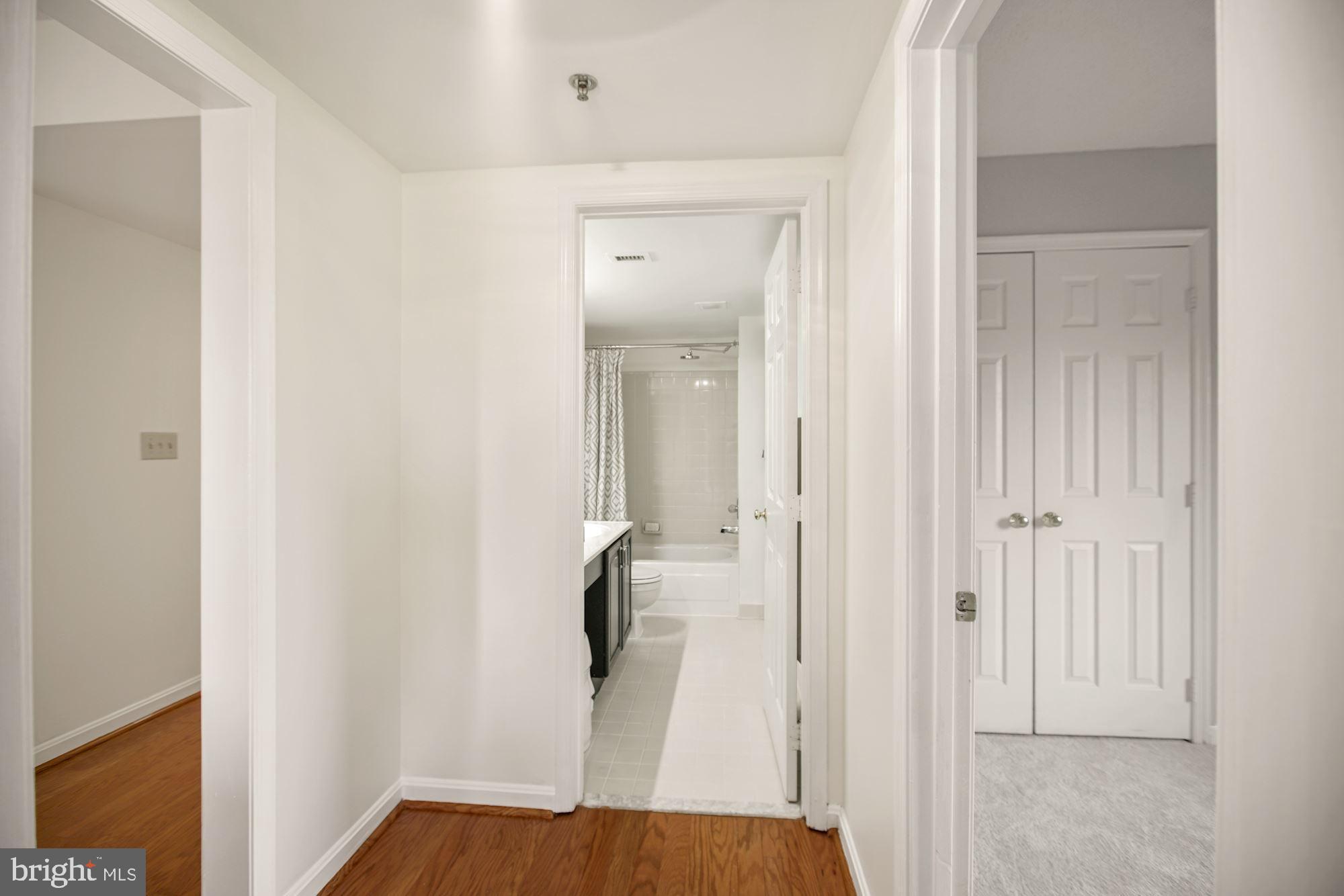 COLECROFT STATION - Residential