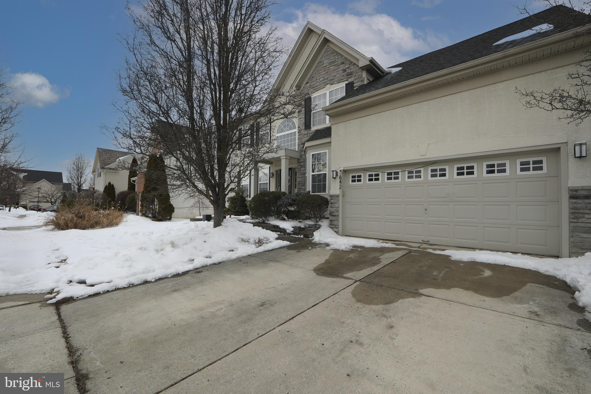 LEIGH COURT - Residential