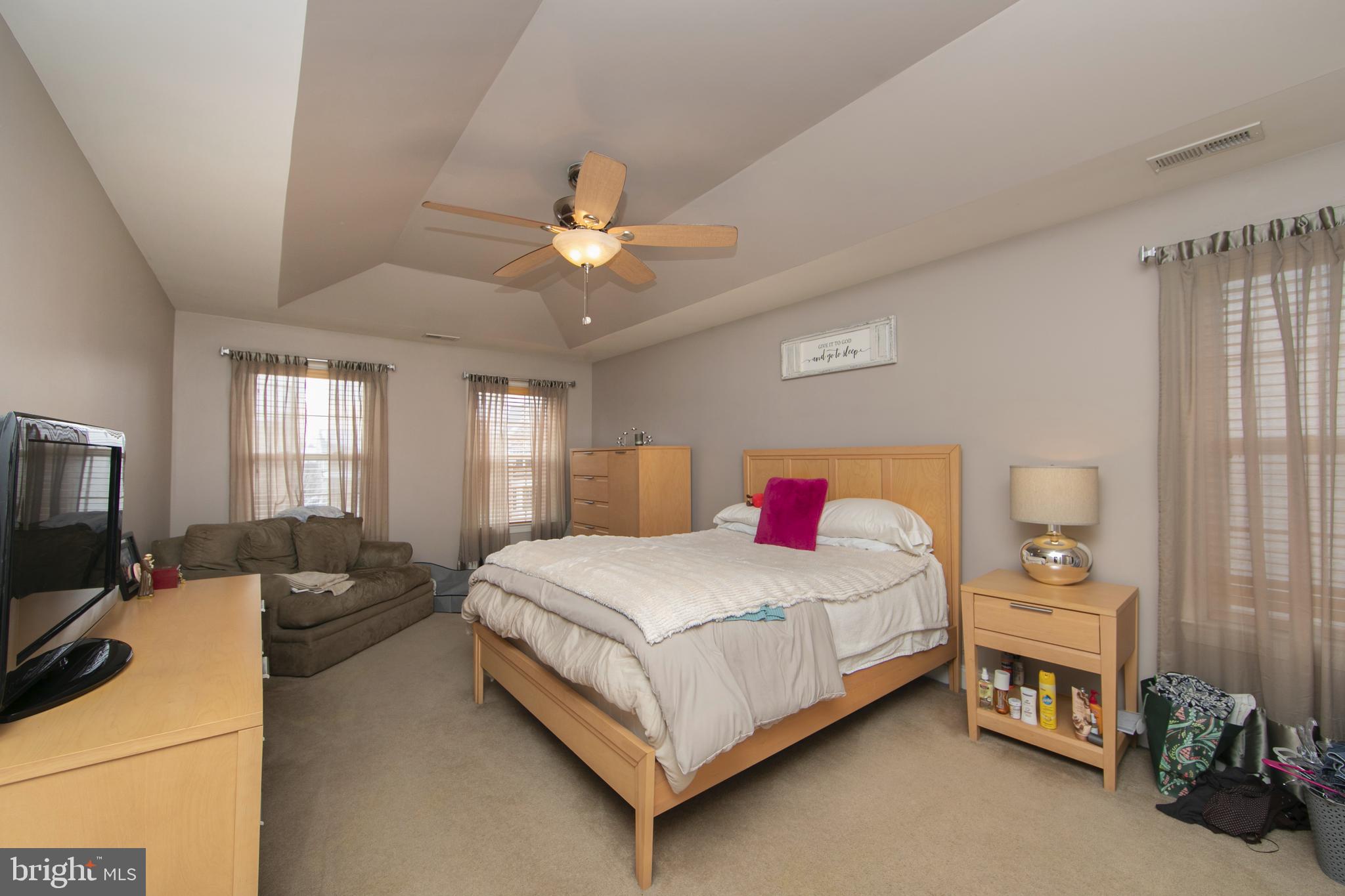 LEIGH COURT - Residential