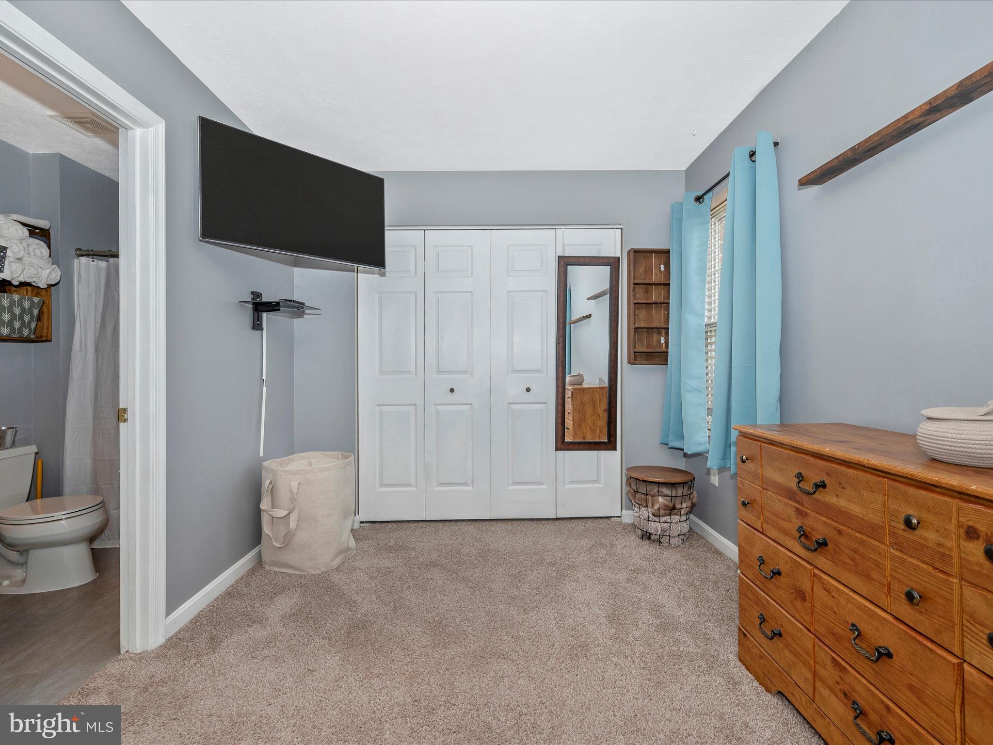 NEW MARKET WEST - Residential