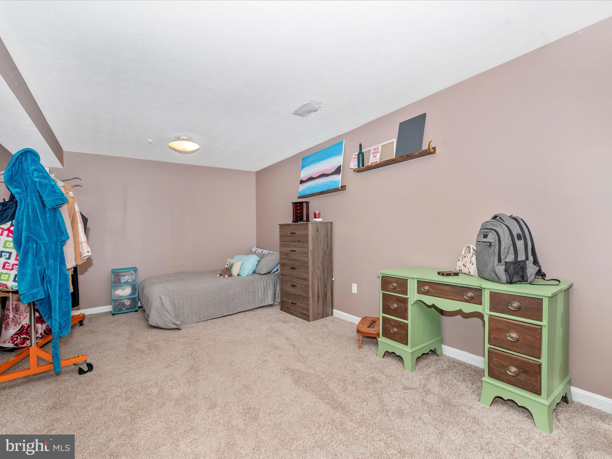 NEW MARKET WEST - Residential