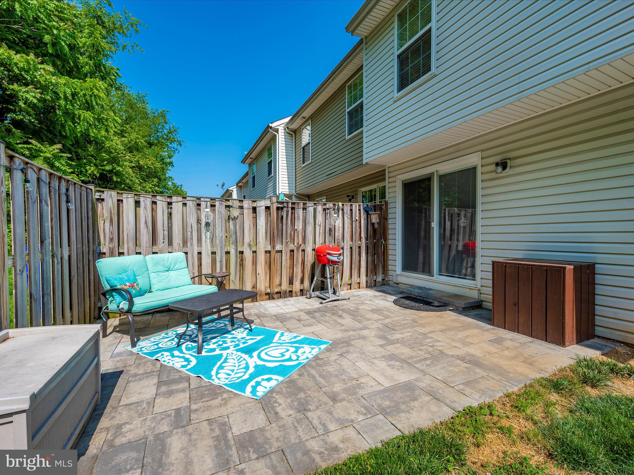 NEW MARKET WEST - Residential