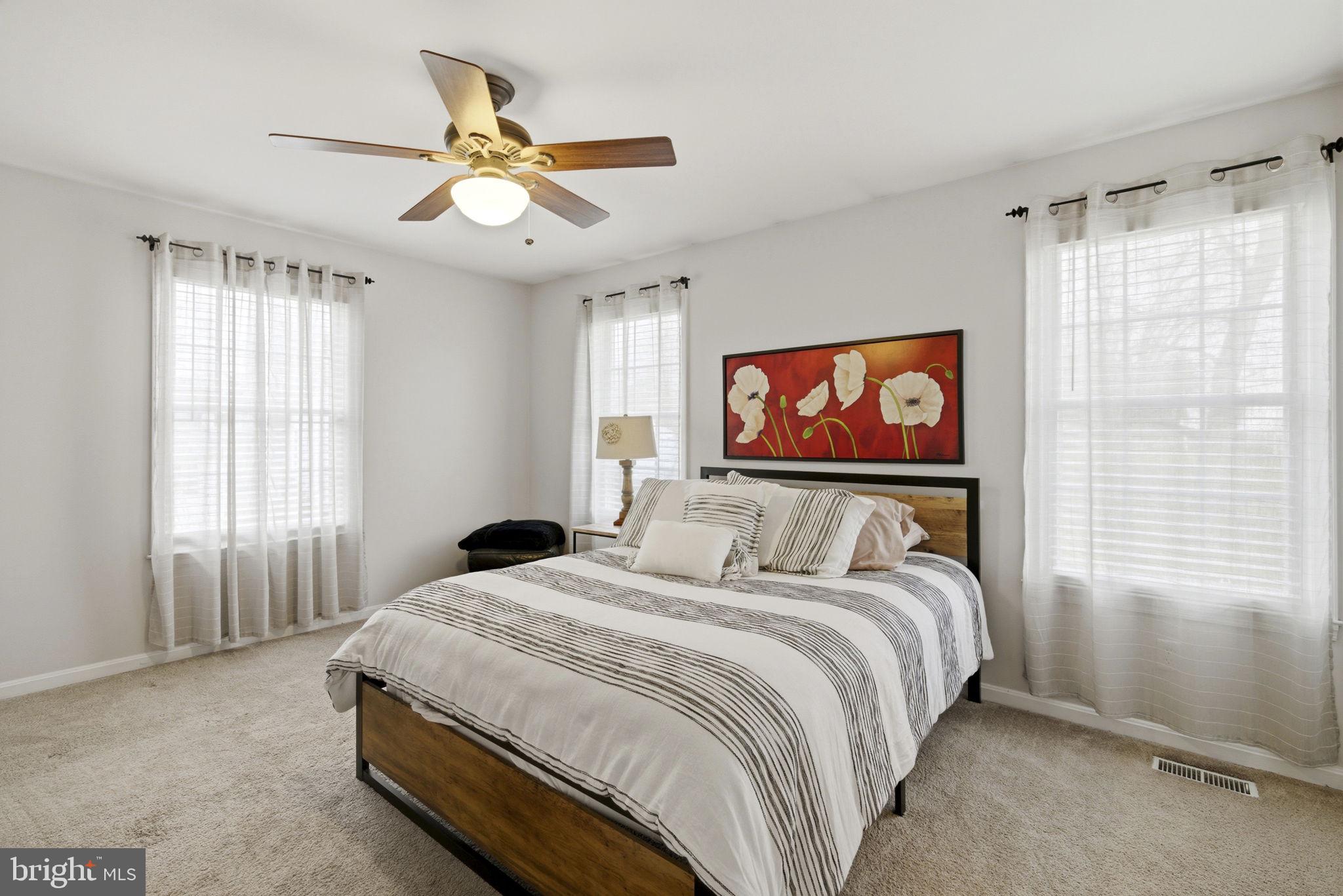 MAJORS CHOICE - Residential